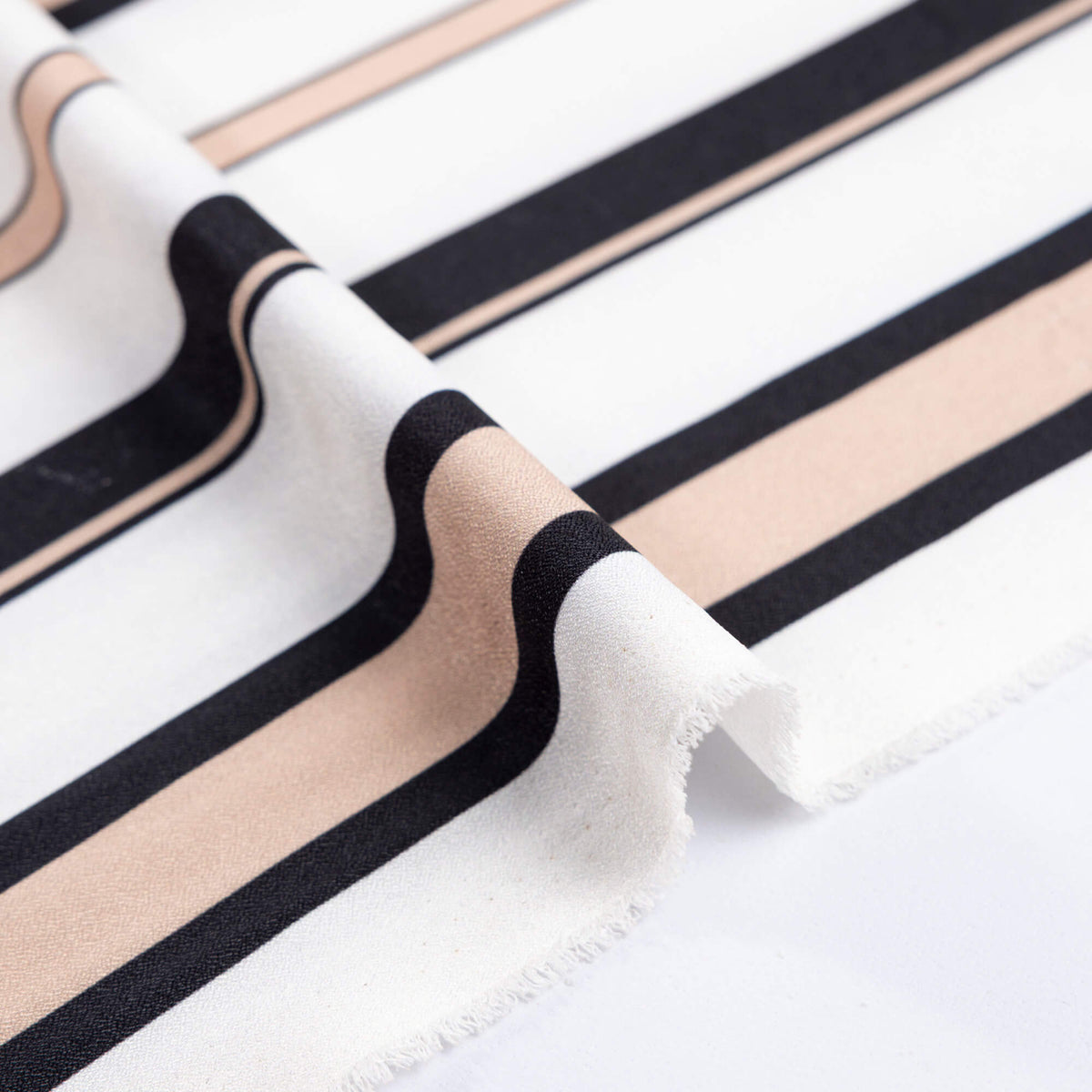 Crêpe - Rayures noir, beige et écru