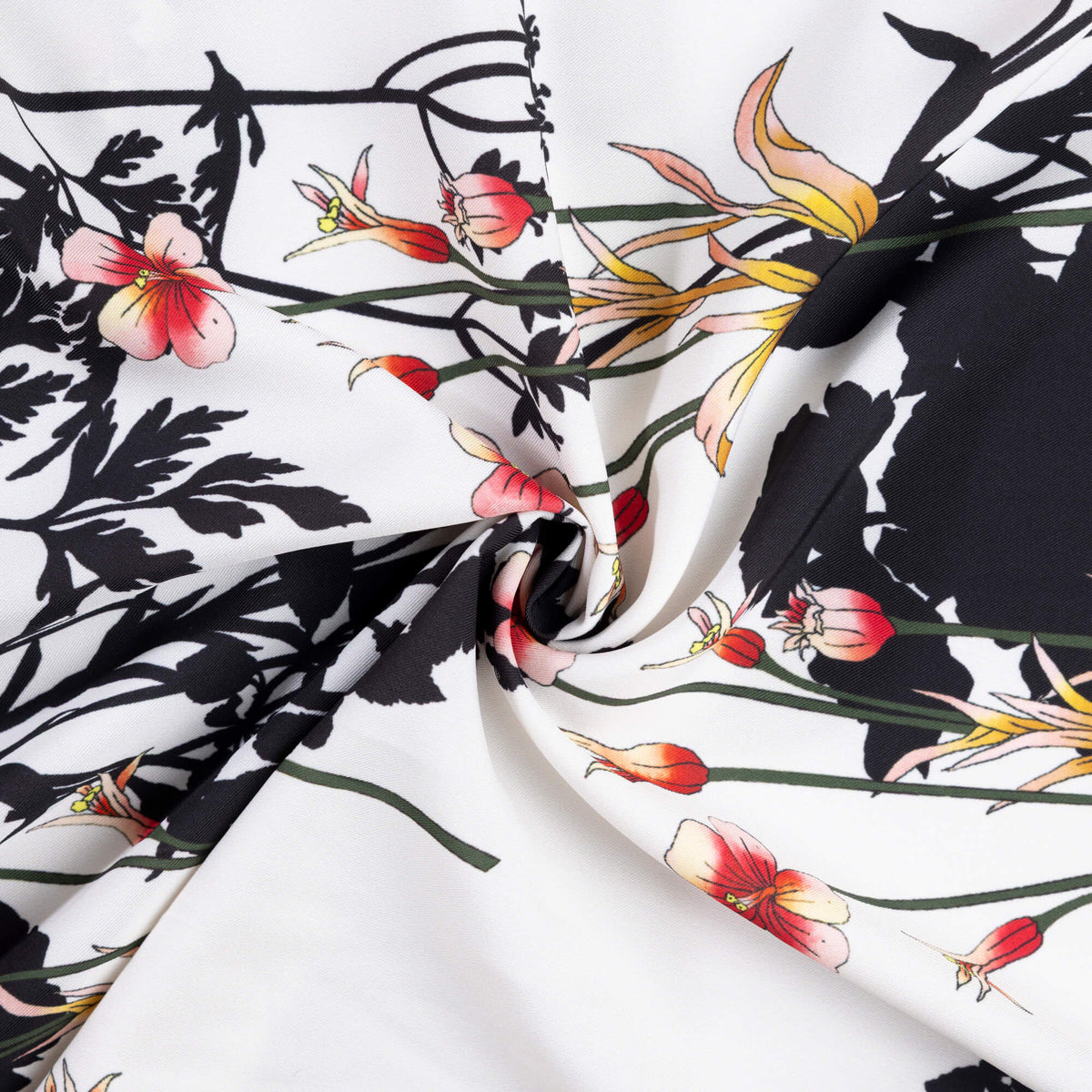 Crêpe sergé - Fleurs noires et roses fond blanc