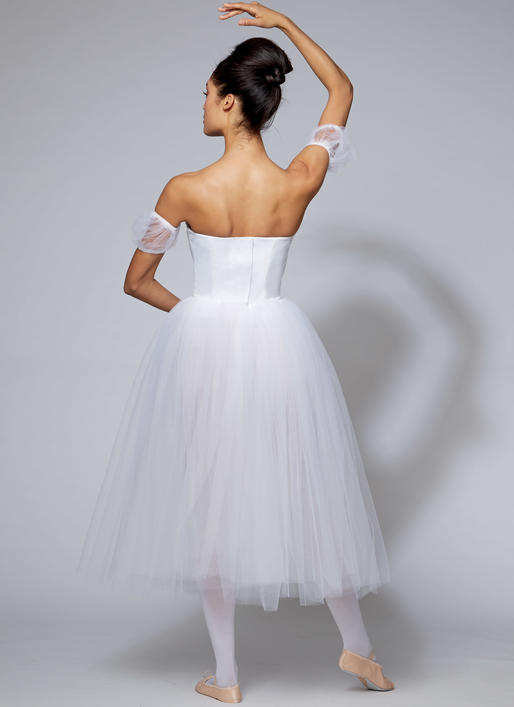 Patron McCall's n°7615 - Costume de ballet avec corsage baleiné