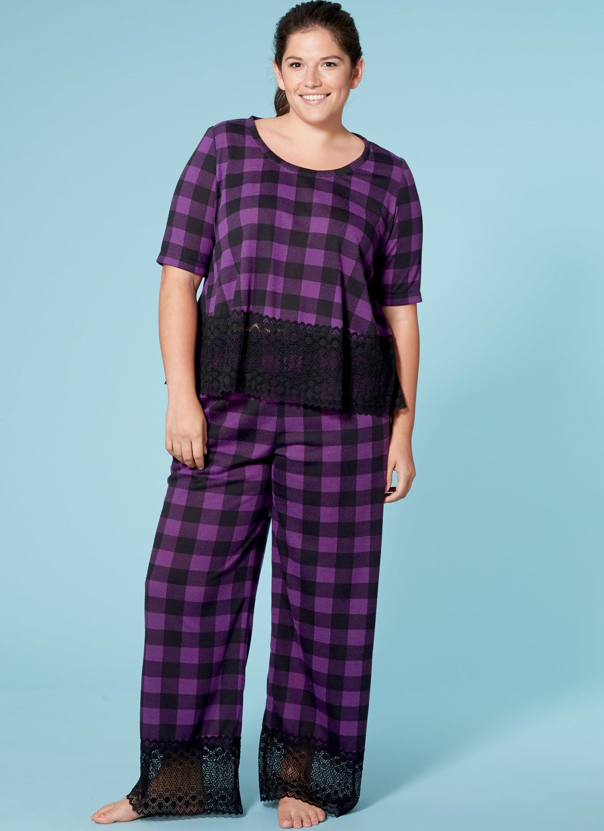 Patron McCall's n°7697 - Hauts, robe, short et pantalon pour femmes