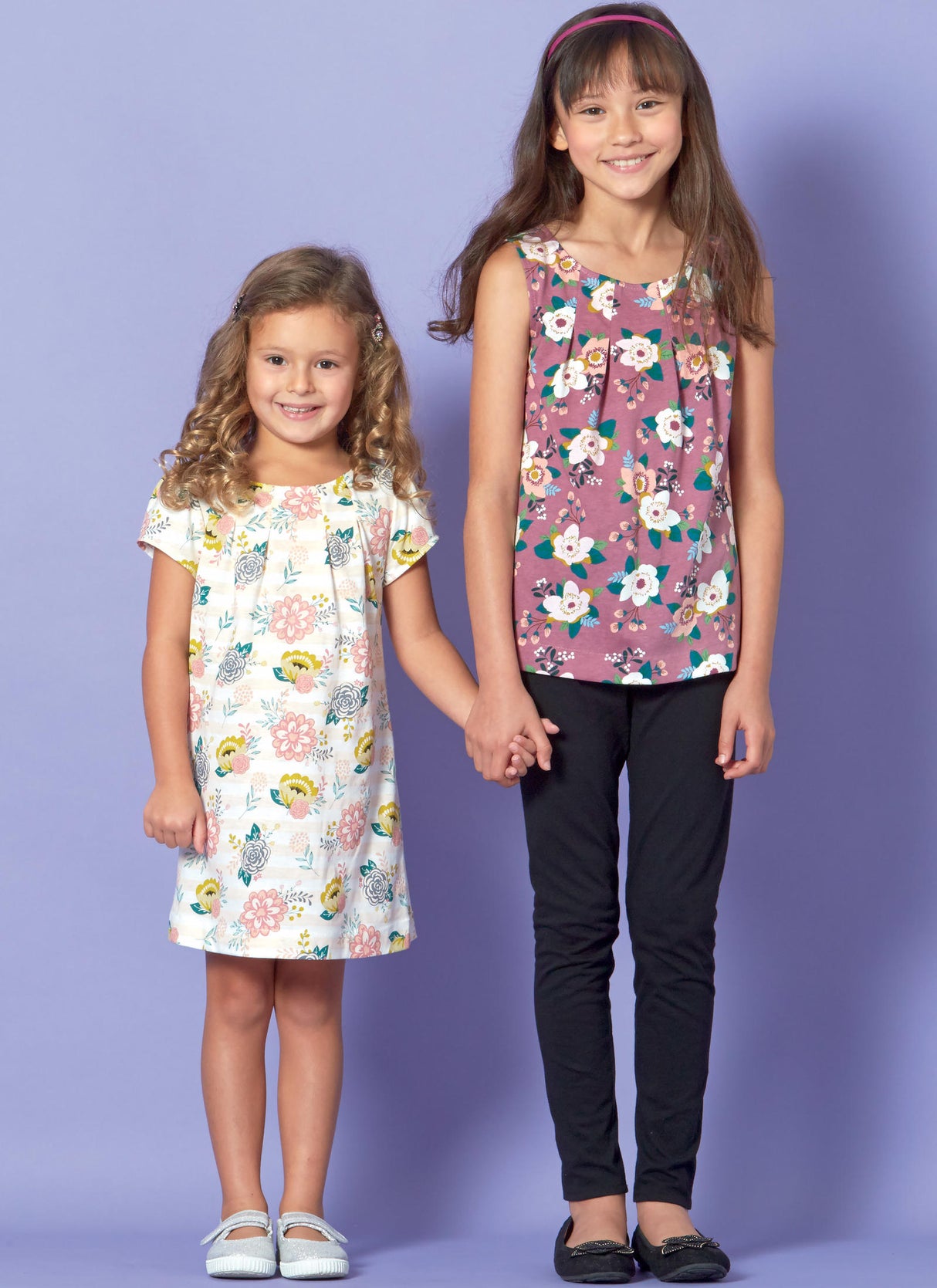 Patron McCall's n°7709 - Hauts, robes et leggings pour enfants