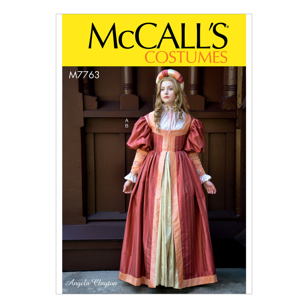 Patron McCall's n°7763 - Robe Renaissance pour femmes