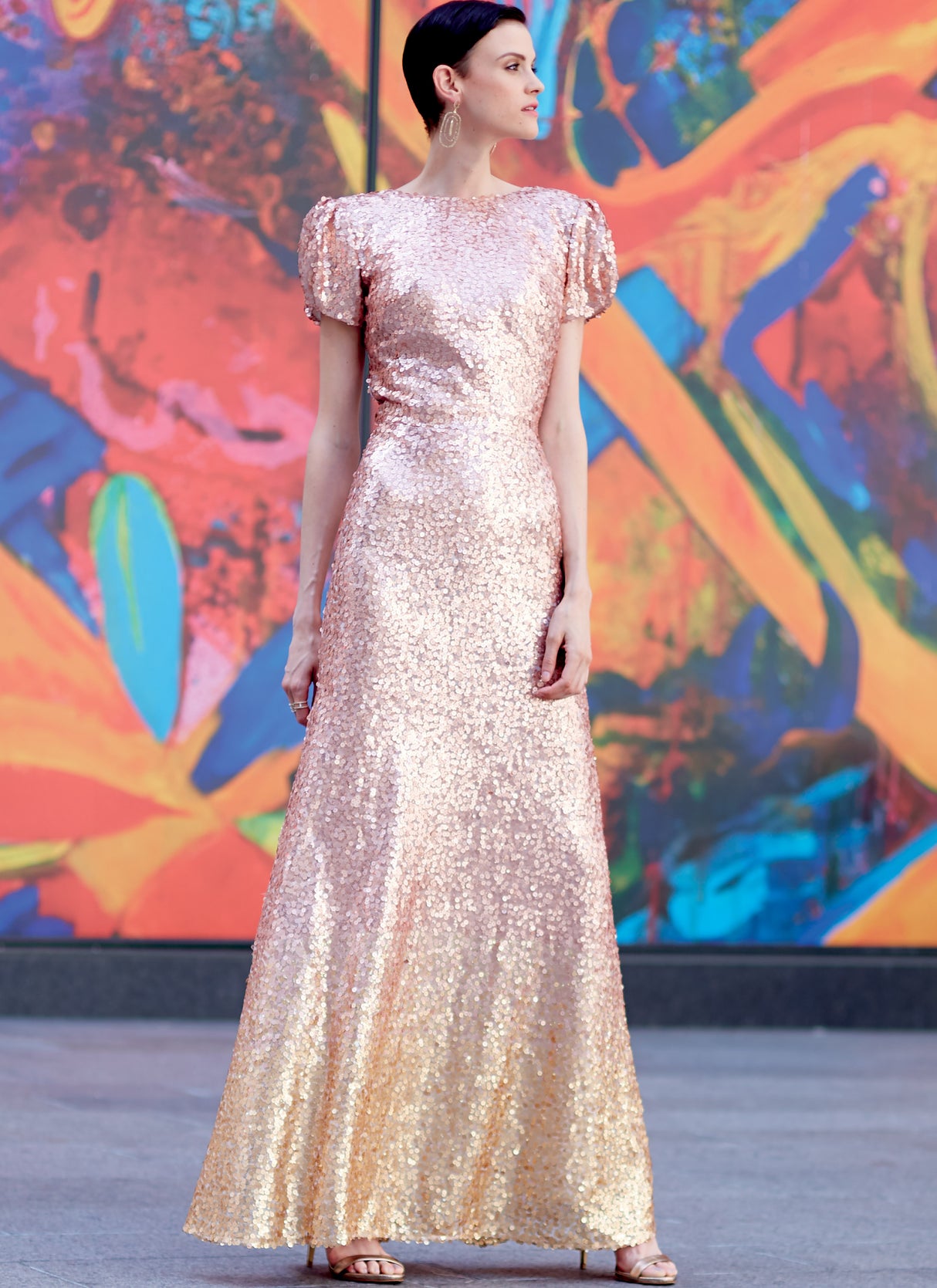 Patron McCall's n°8038 - Robe de soirée élégante