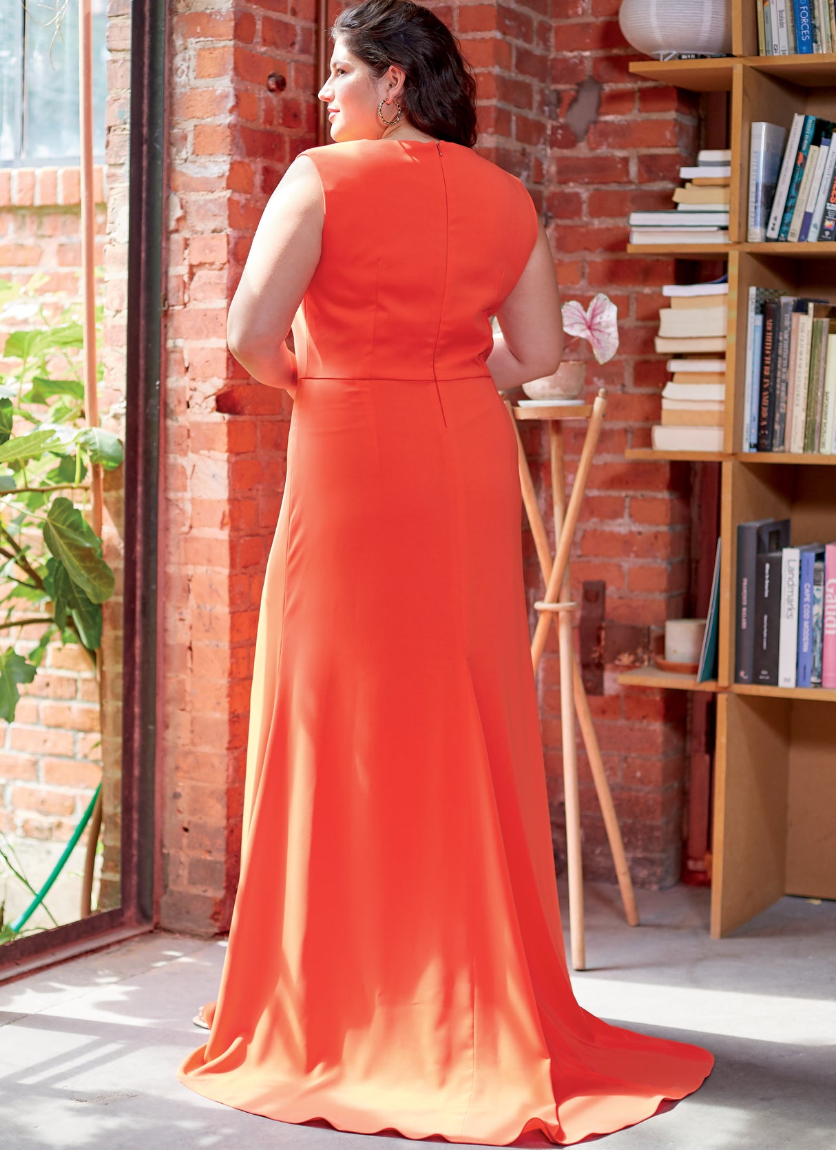 Patron McCall's n°8038 - Robe de soirée élégante