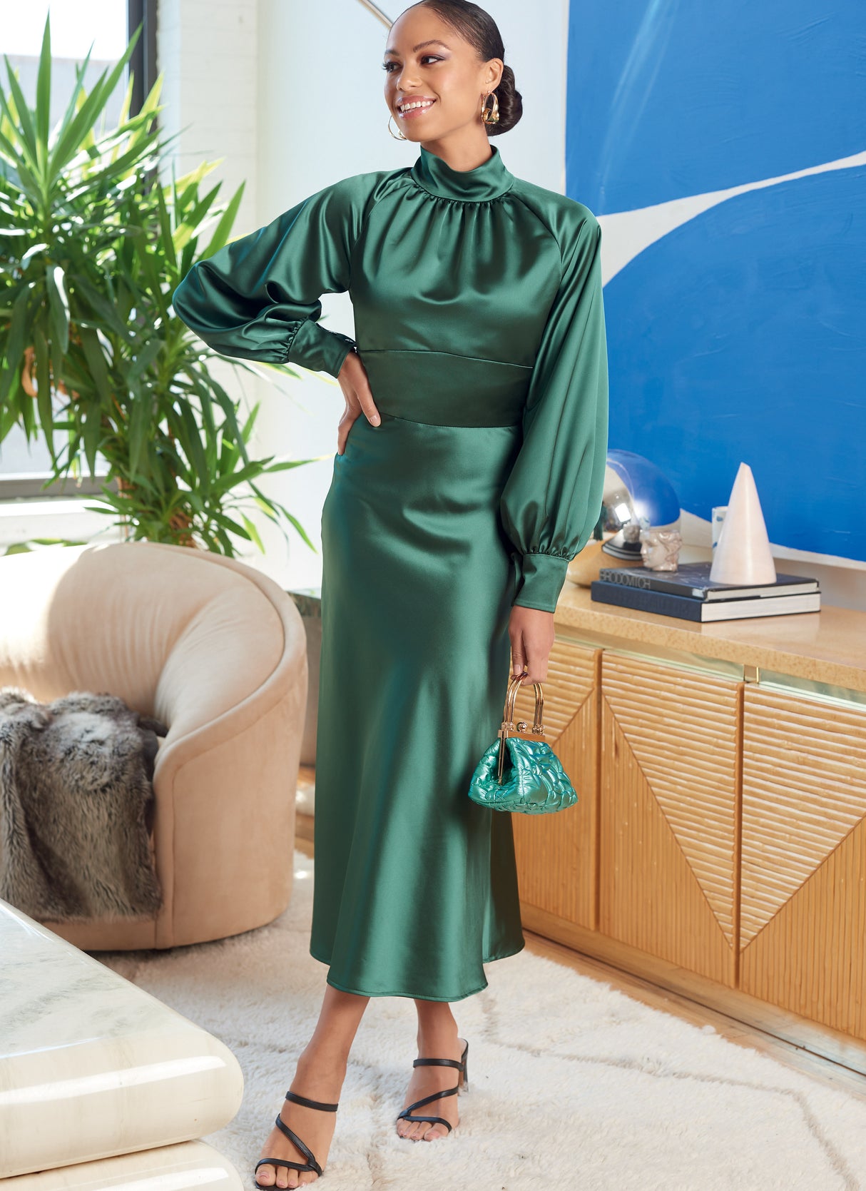 Patron McCall's n°8141 - Robe à col montant