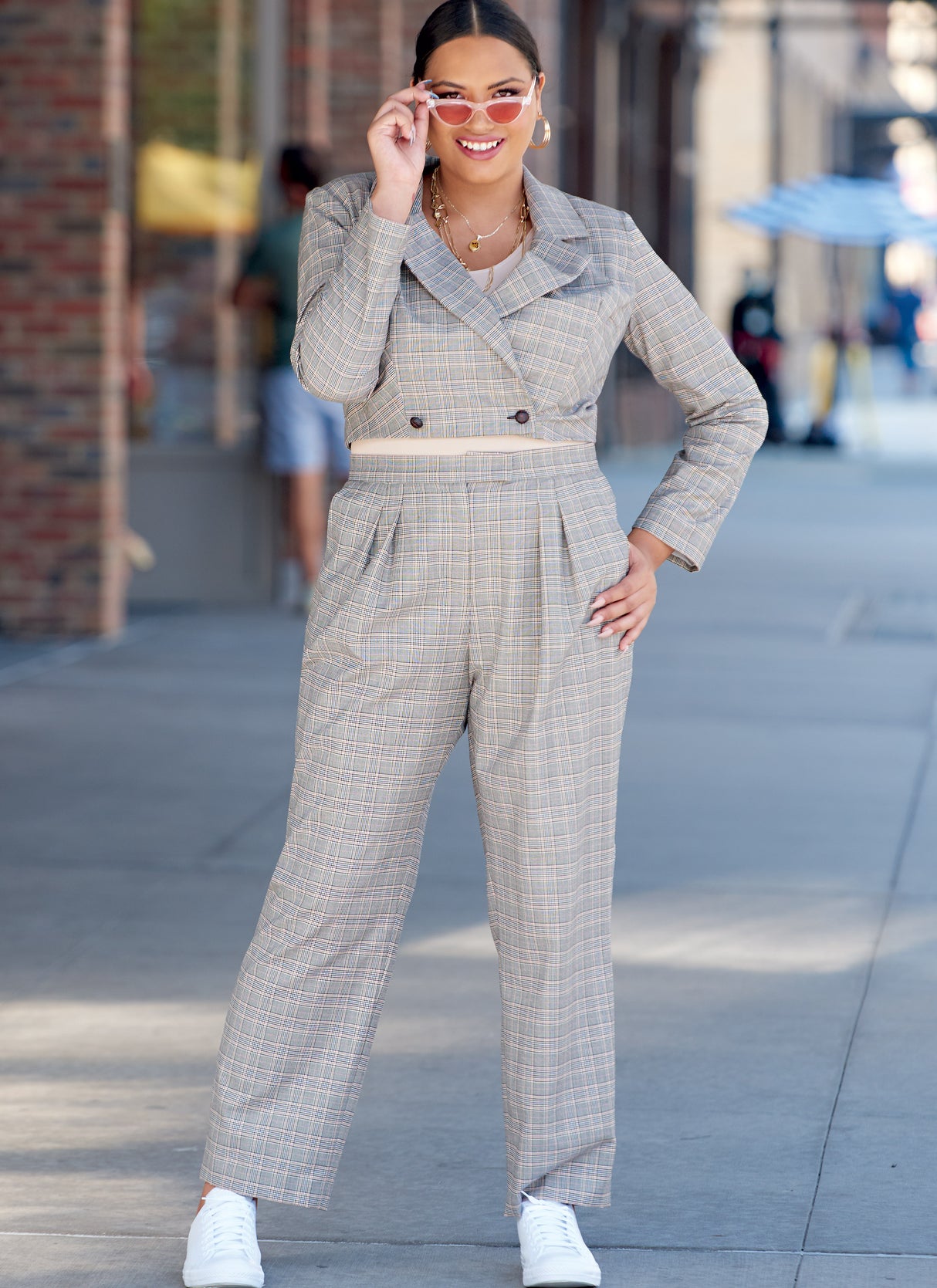 Patron McCall's n°8148 - Pantalon et short plissés pour femme