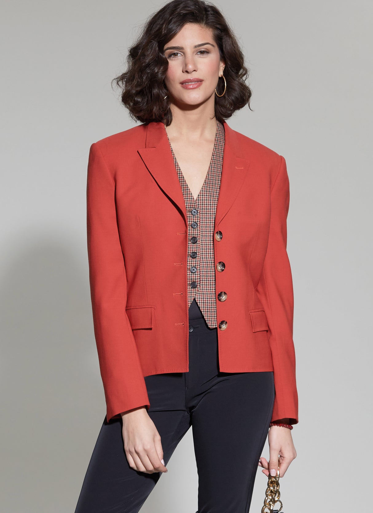 Patron McCall's n°8350 - Blazer et gilet pour femme