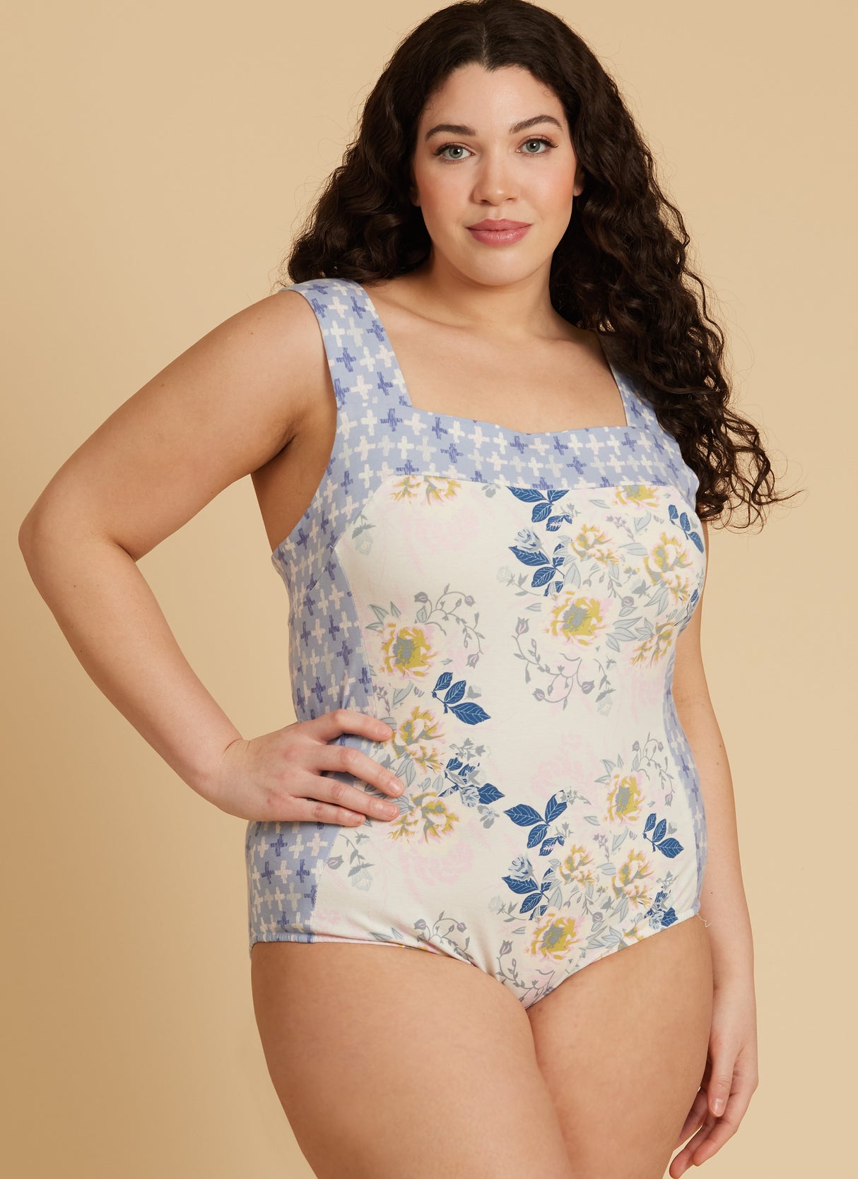 Patron McCall's n°8412 - Body, peignoir, short et pantalon