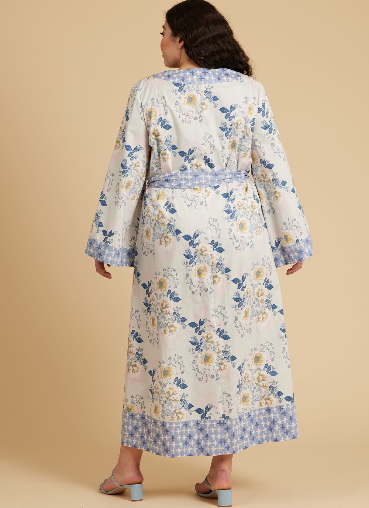 Patron McCall's n°8412 - Body, peignoir, short et pantalon