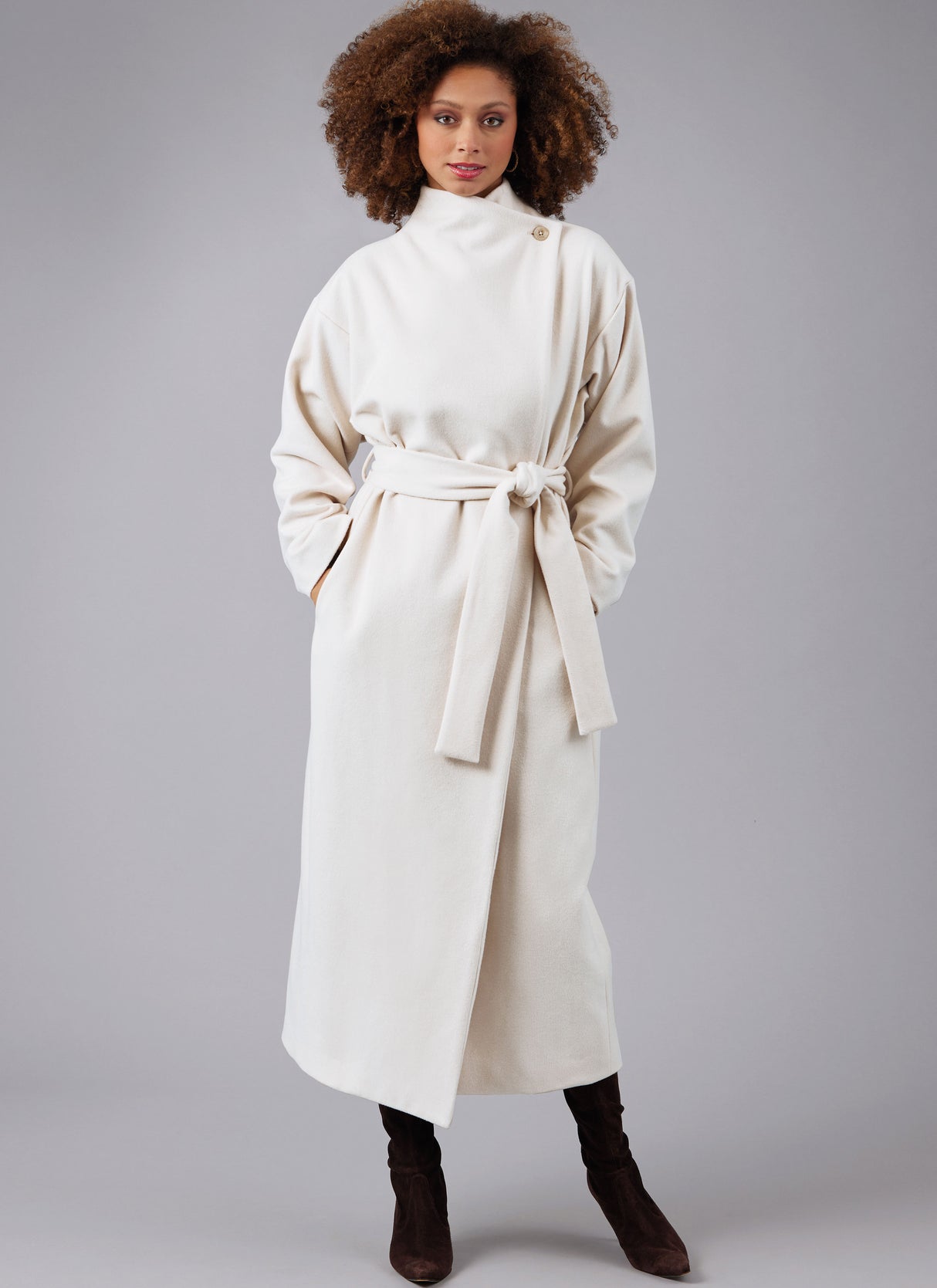 Patron McCall's n°8438 - Manteau et gilet pour femme