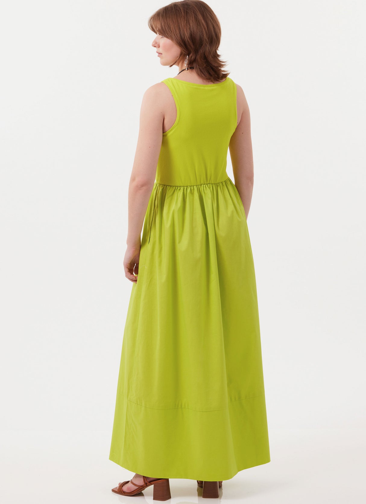 Patron McCall's n°8476 - Robe longue avec corsage en tricot