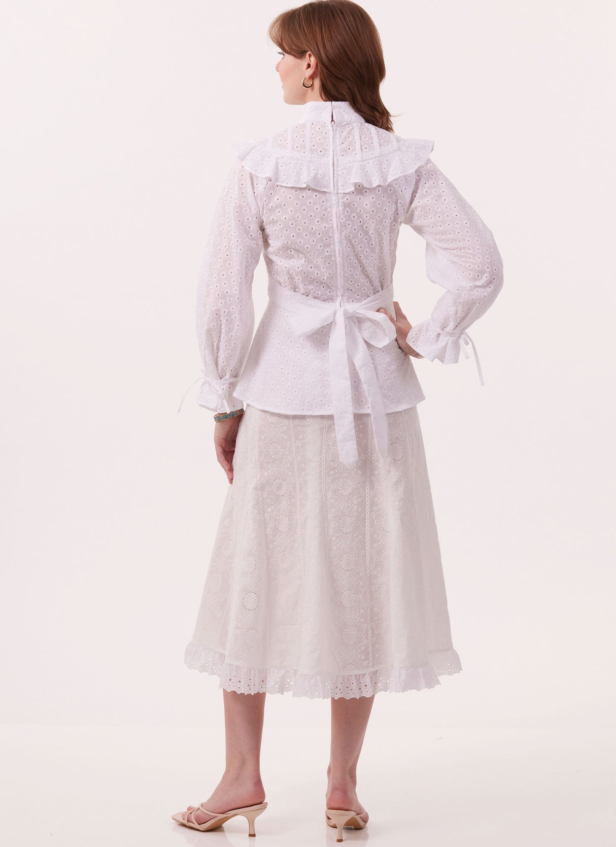 Patron McCall's n°8490 - Hauts et jupes vintage pour femmes