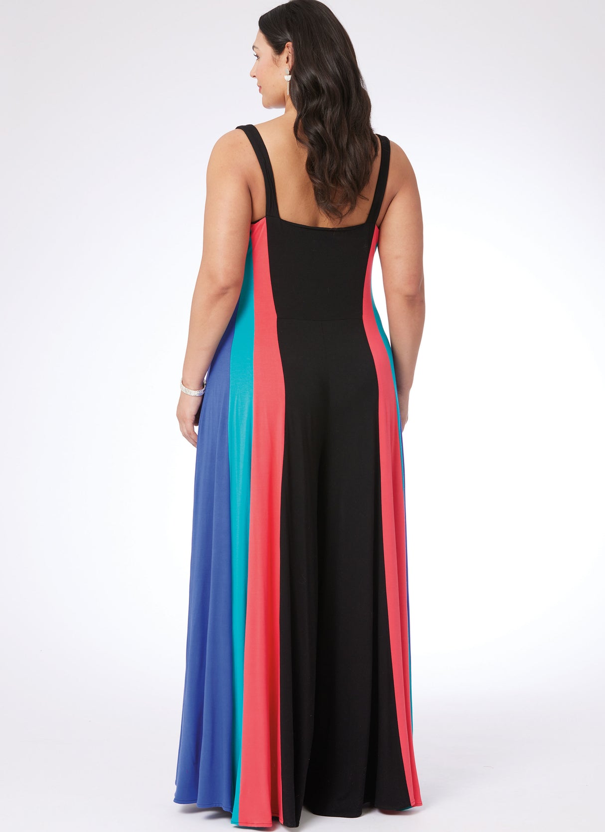 Patron McCall's n°8513 - Combinaison et robe longue élégantes