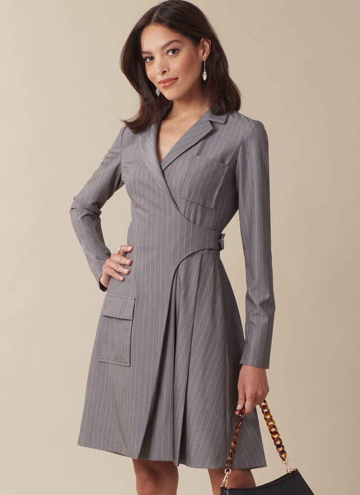 Patron McCall's n°8528 - Robe blazer