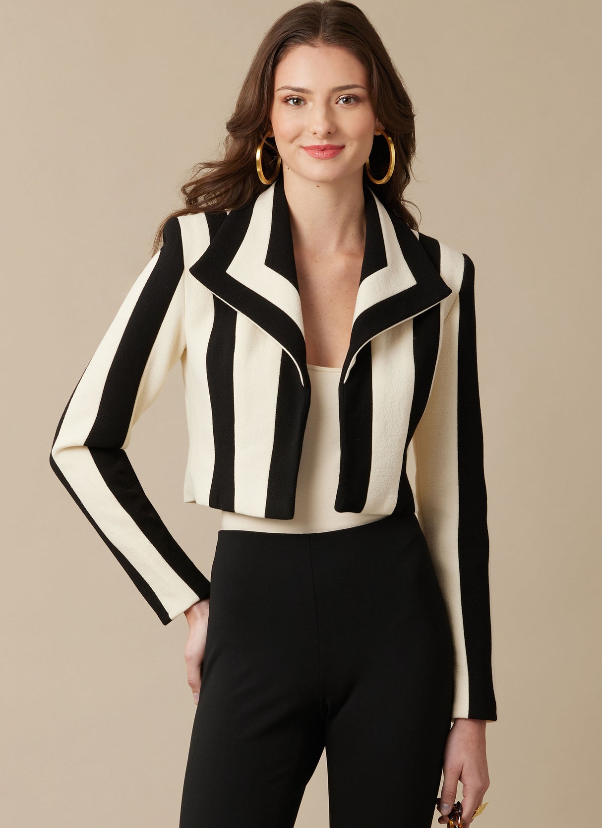 Patron McCall's n°8533 - Boléro et veste élégants