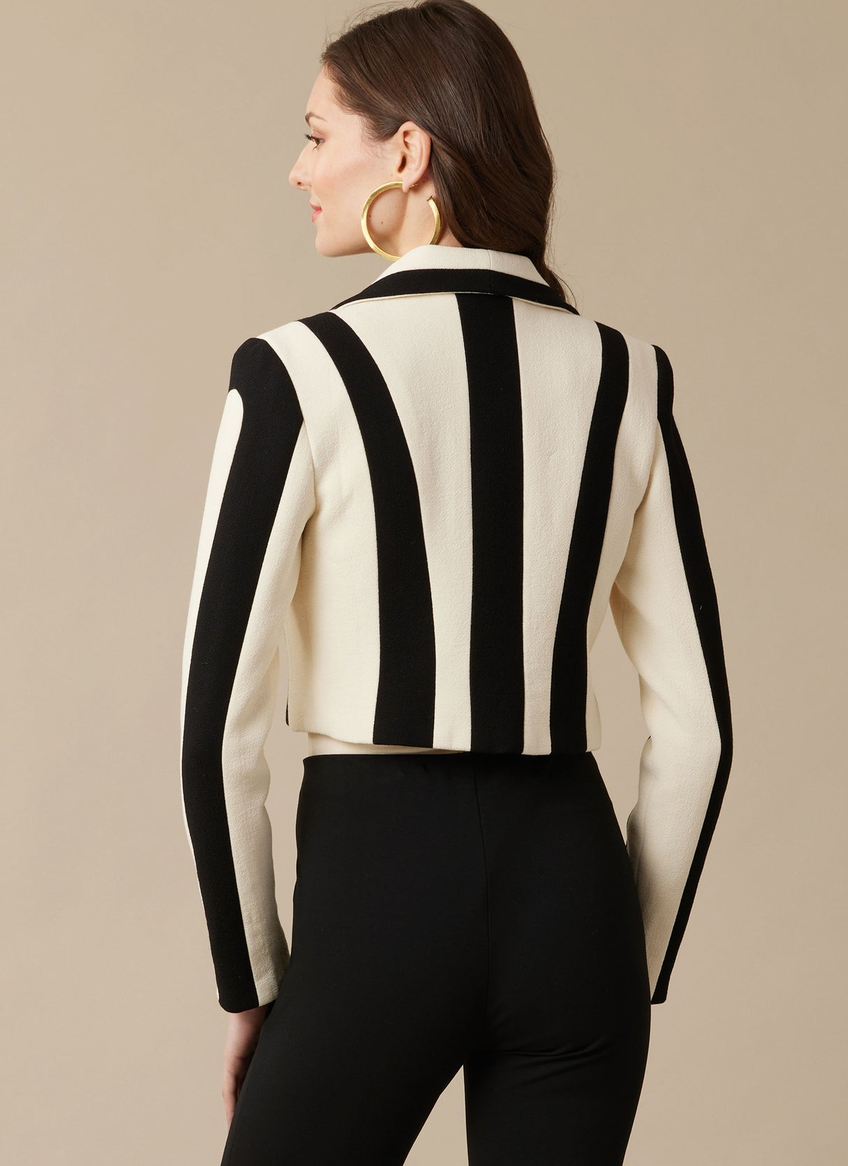 Patron McCall's n°8533 - Boléro et veste élégants