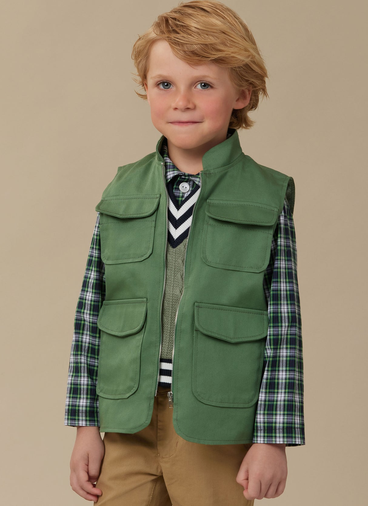 Patron McCall's n°8537 - Gilet et haut pour enfants