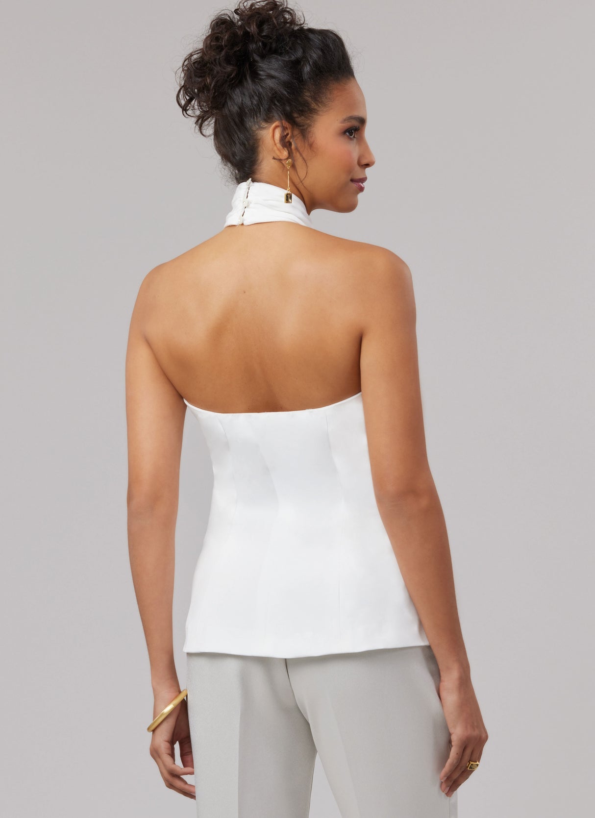 Patron McCall's n°8579 - Top style halter en deux longueurs