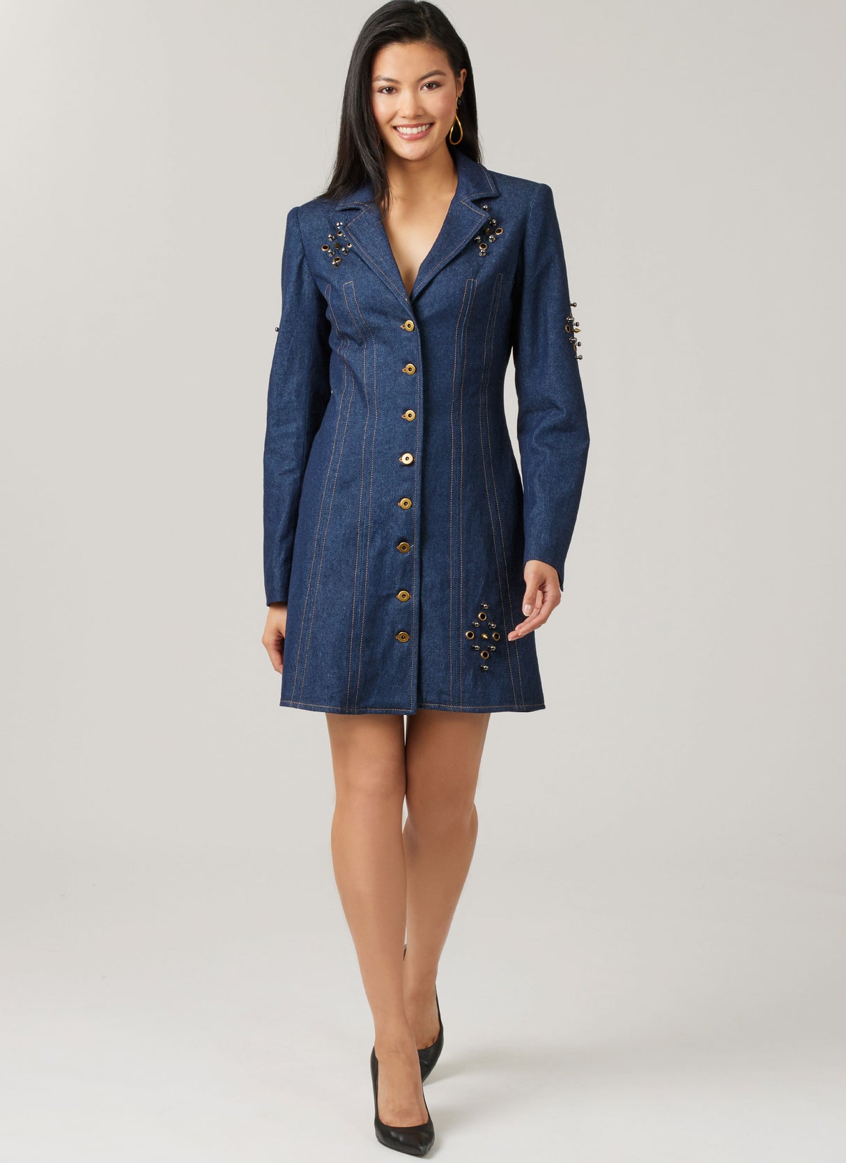 Patron McCall's n°8601 - Robe boutonnée