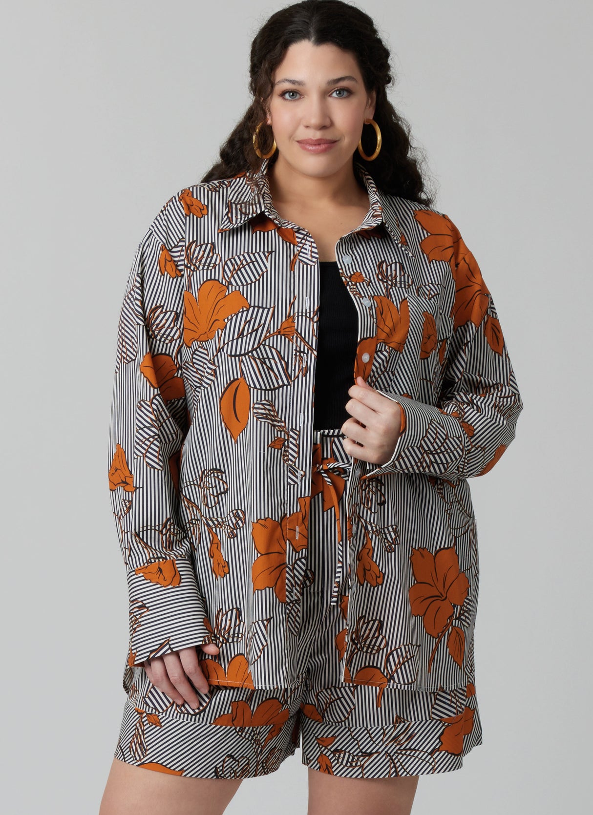 Patron McCall's n°8611 - Chemise boutonnée, short & pantalon coordonnés