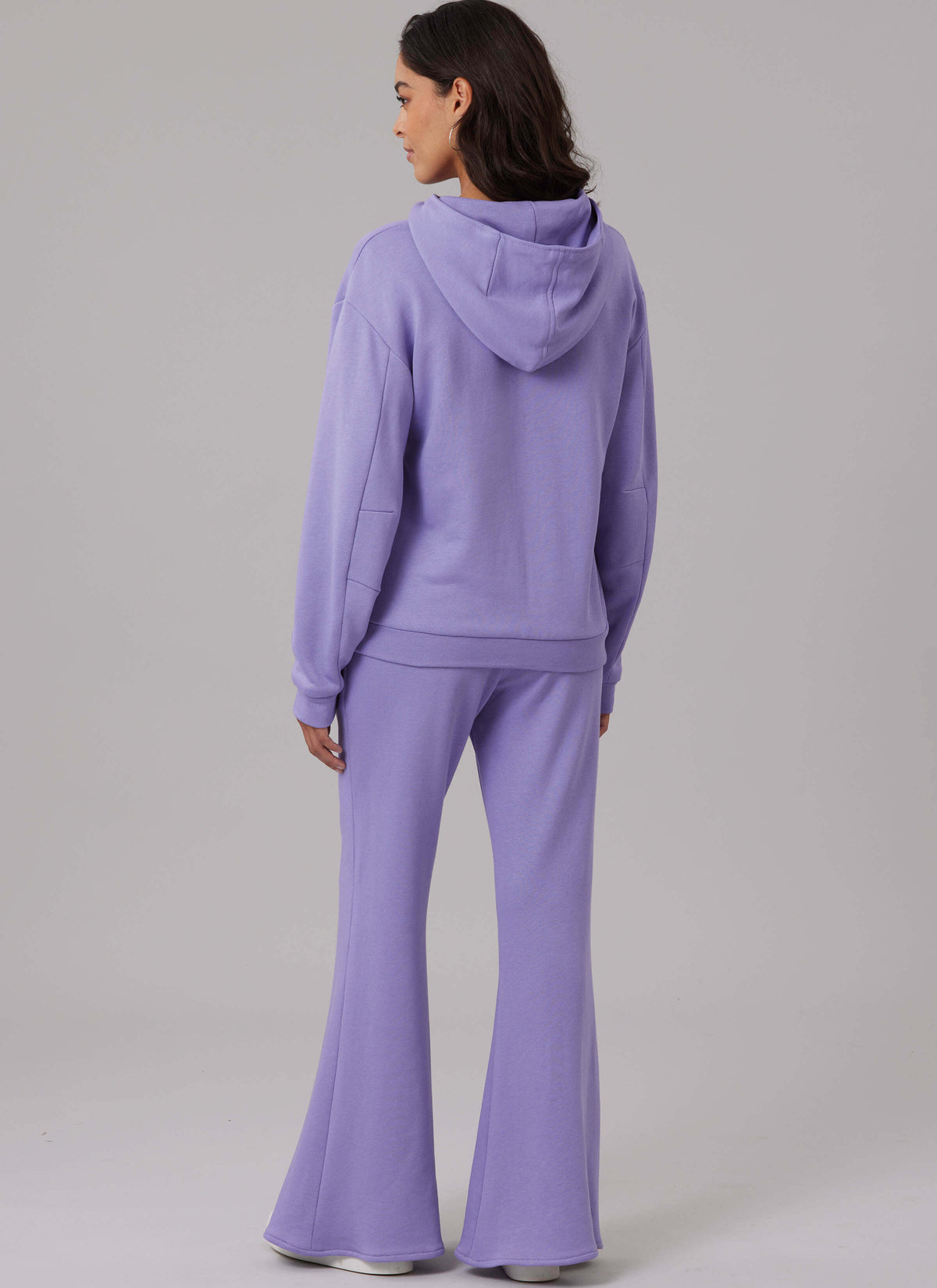Patron McCall's n°8633 – Sweat-shirt et sweat à capuche