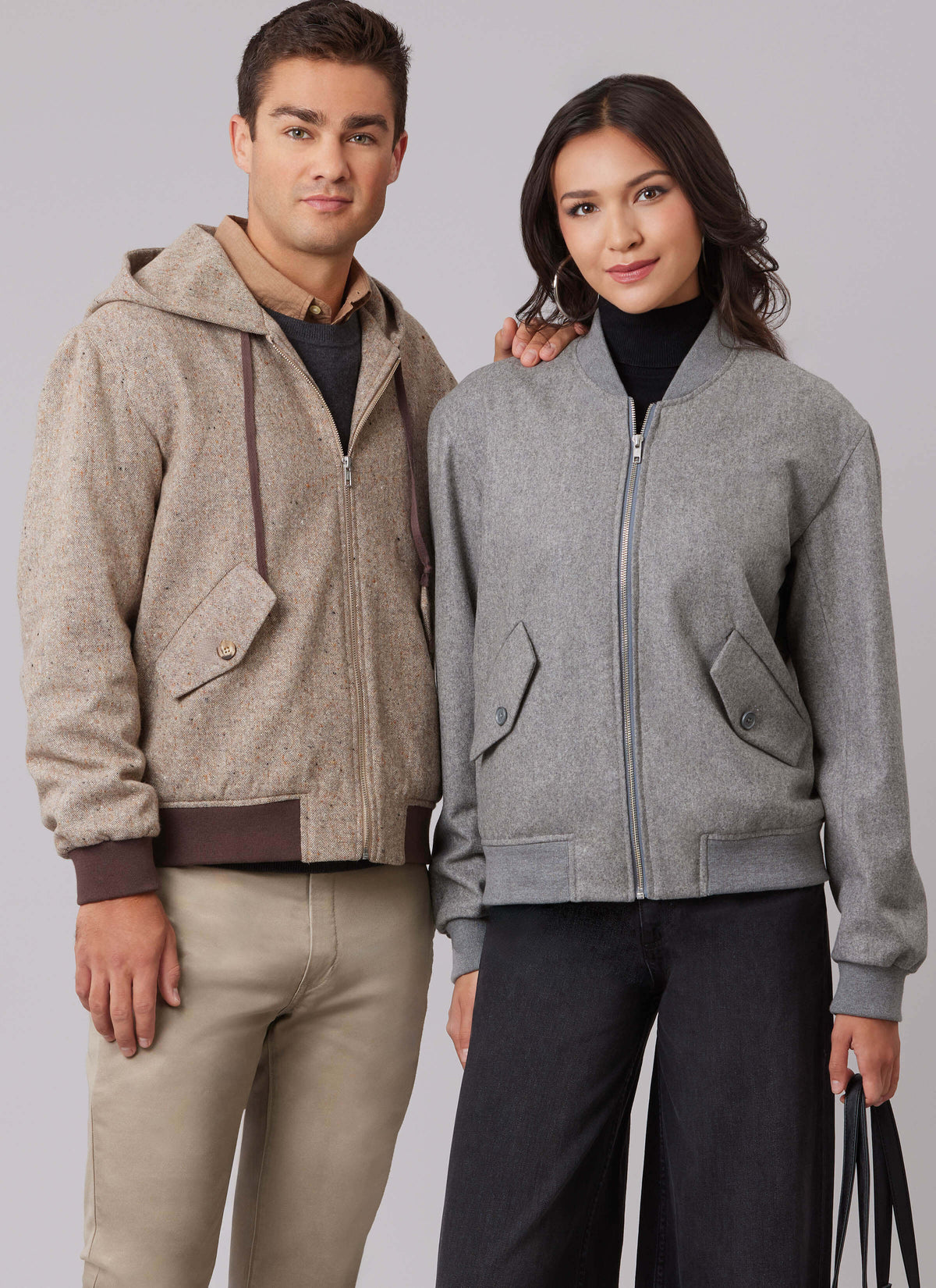Patron McCall's n°8635 – Blouson aviateur doublé est doté d’une fermeture à glissière sur le devant