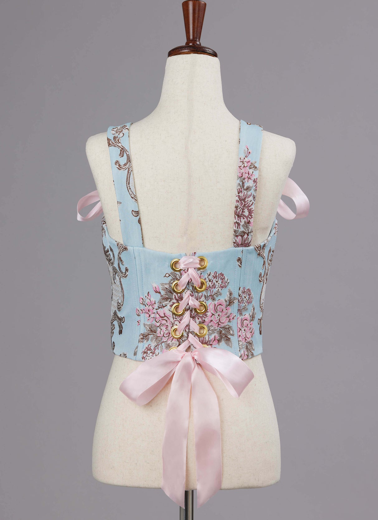 Patron McCall's n°8646 – Corsets baleinés style basque
