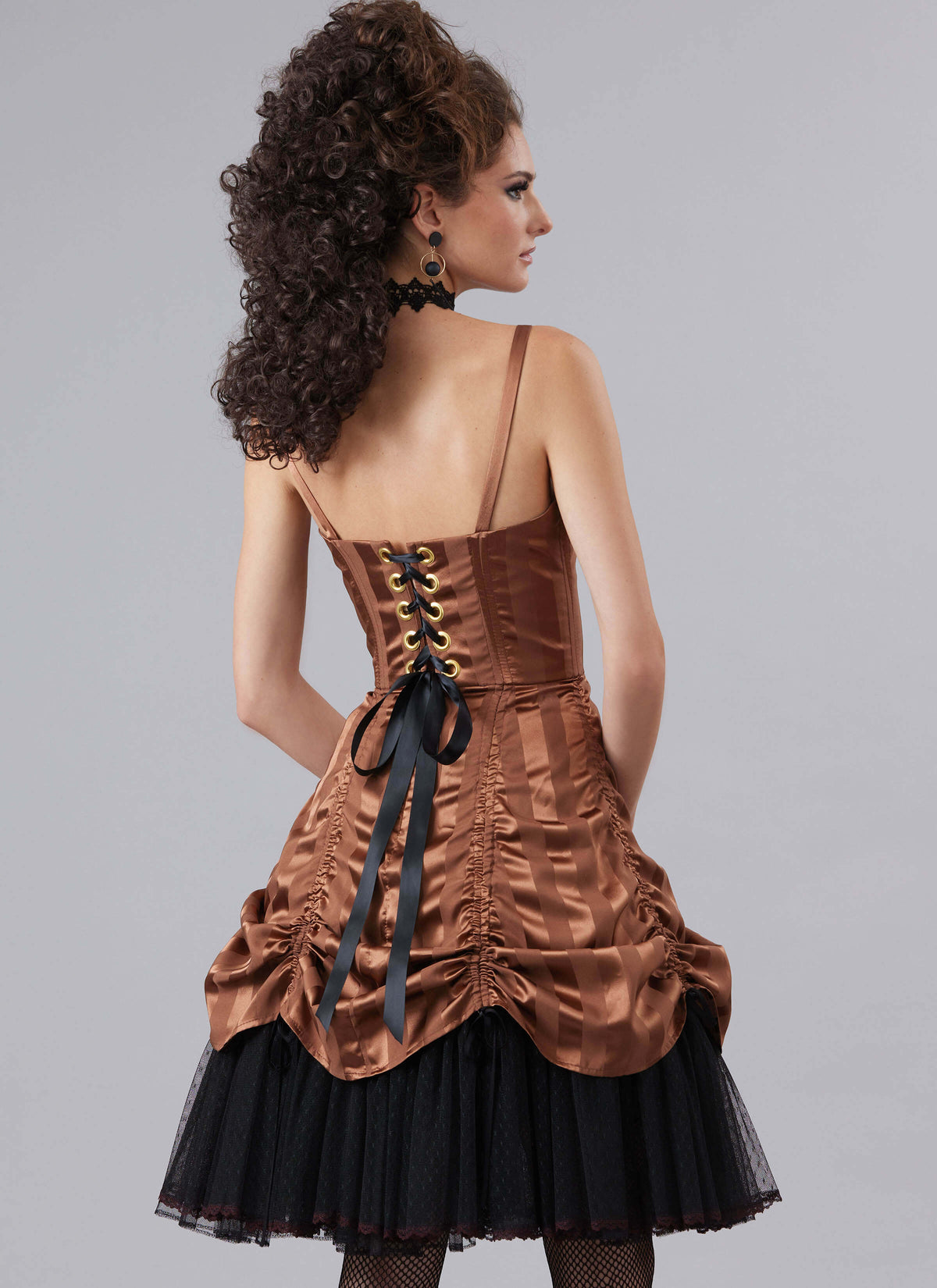 Patron McCall's n°8646 – Corsets baleinés style basque