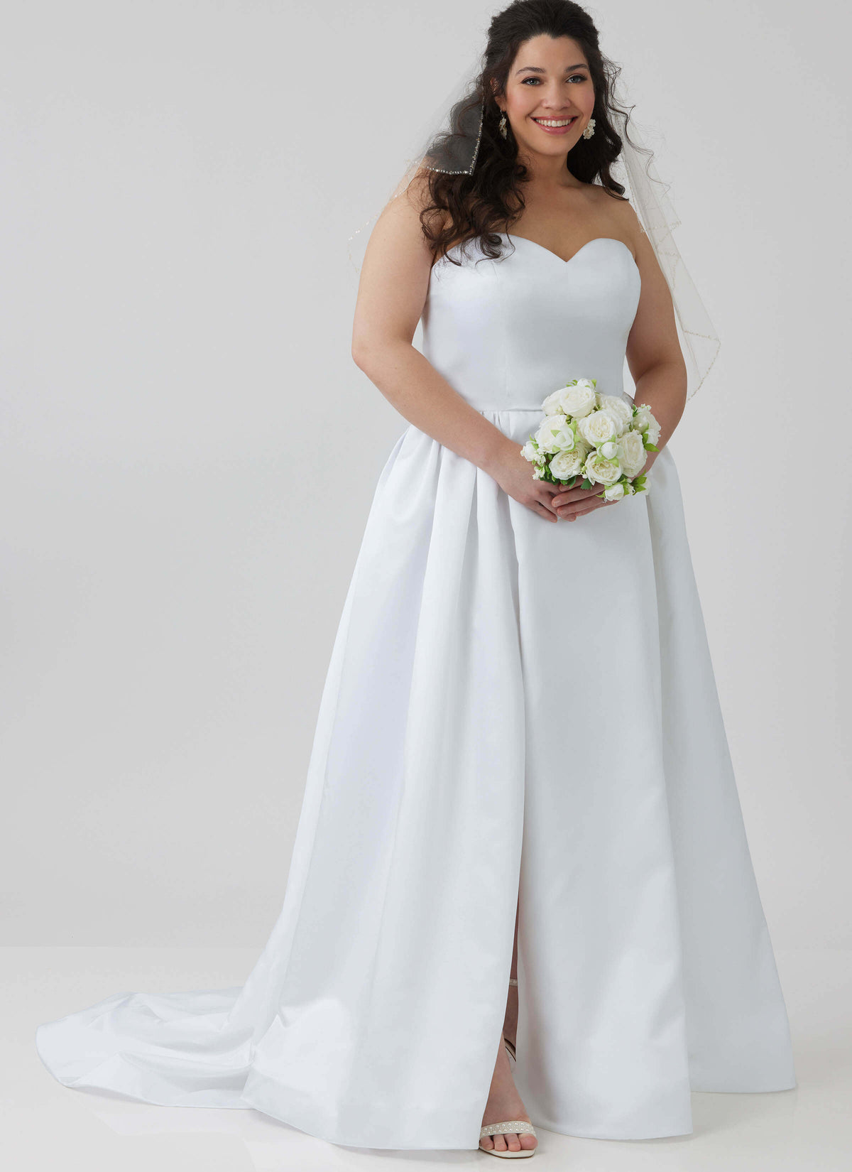 Patron McCall's n°8653 – Robe de mariée bustier