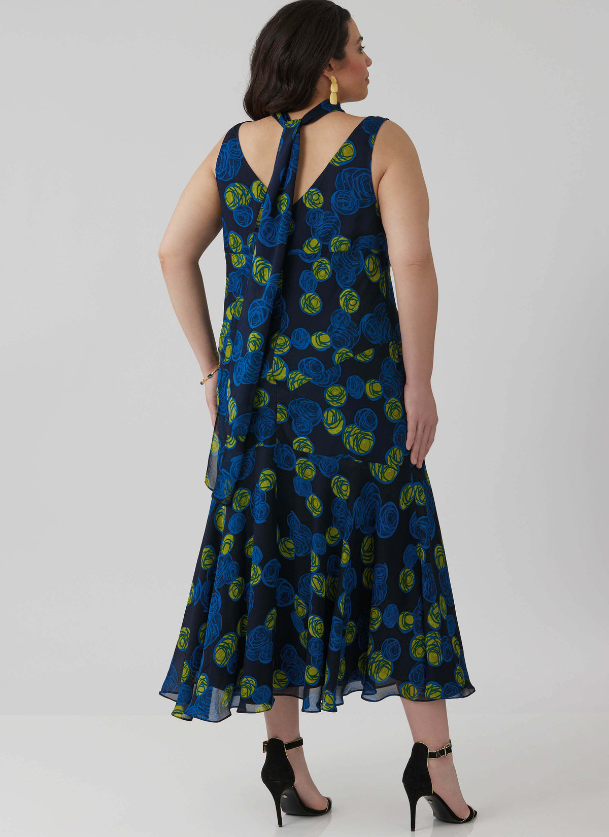 Patron McCall's n°8654 – Robes sans manches coupées en biais