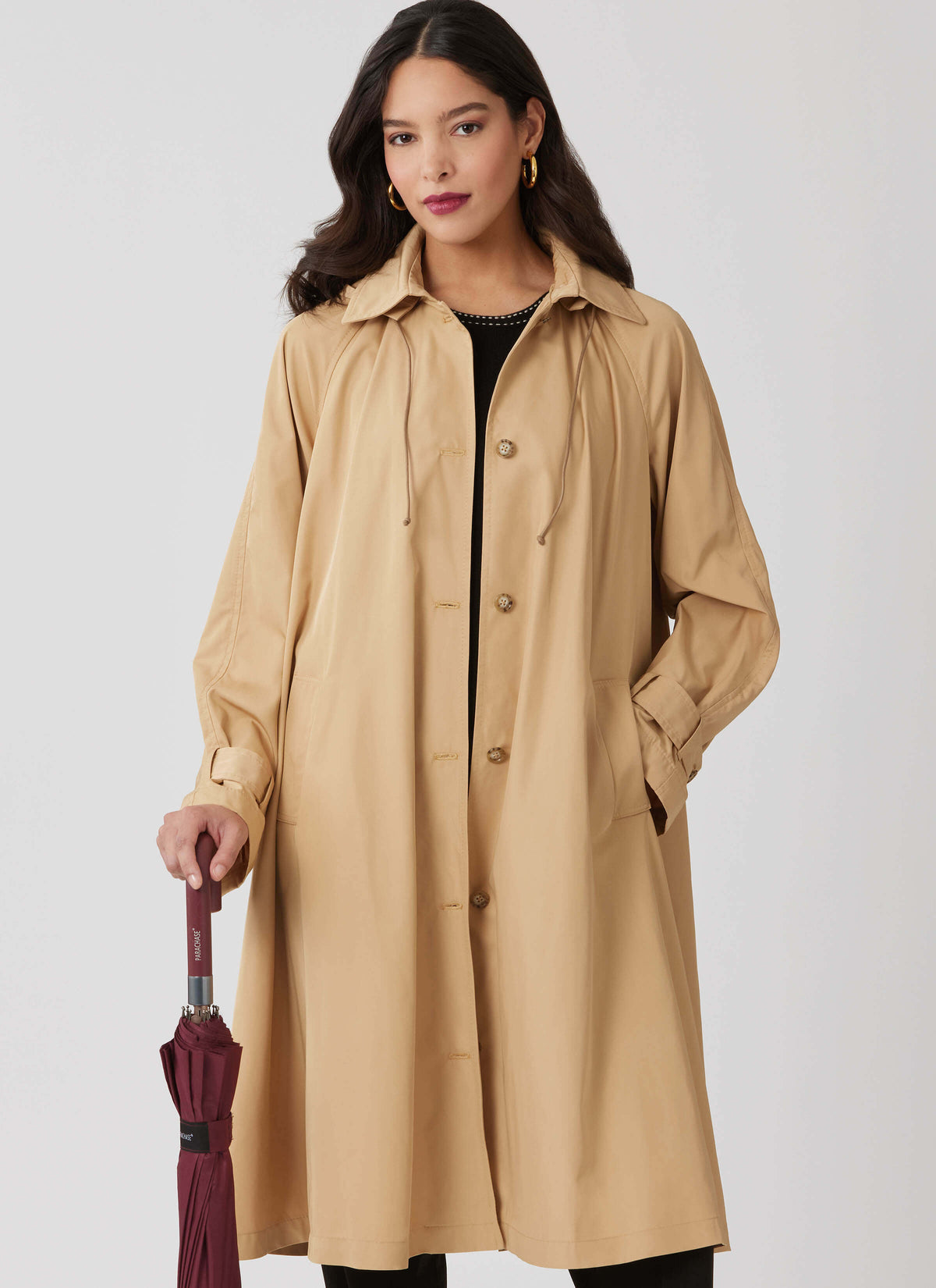 Patron McCall's n°8655 – Trench-coat évasé à capuche