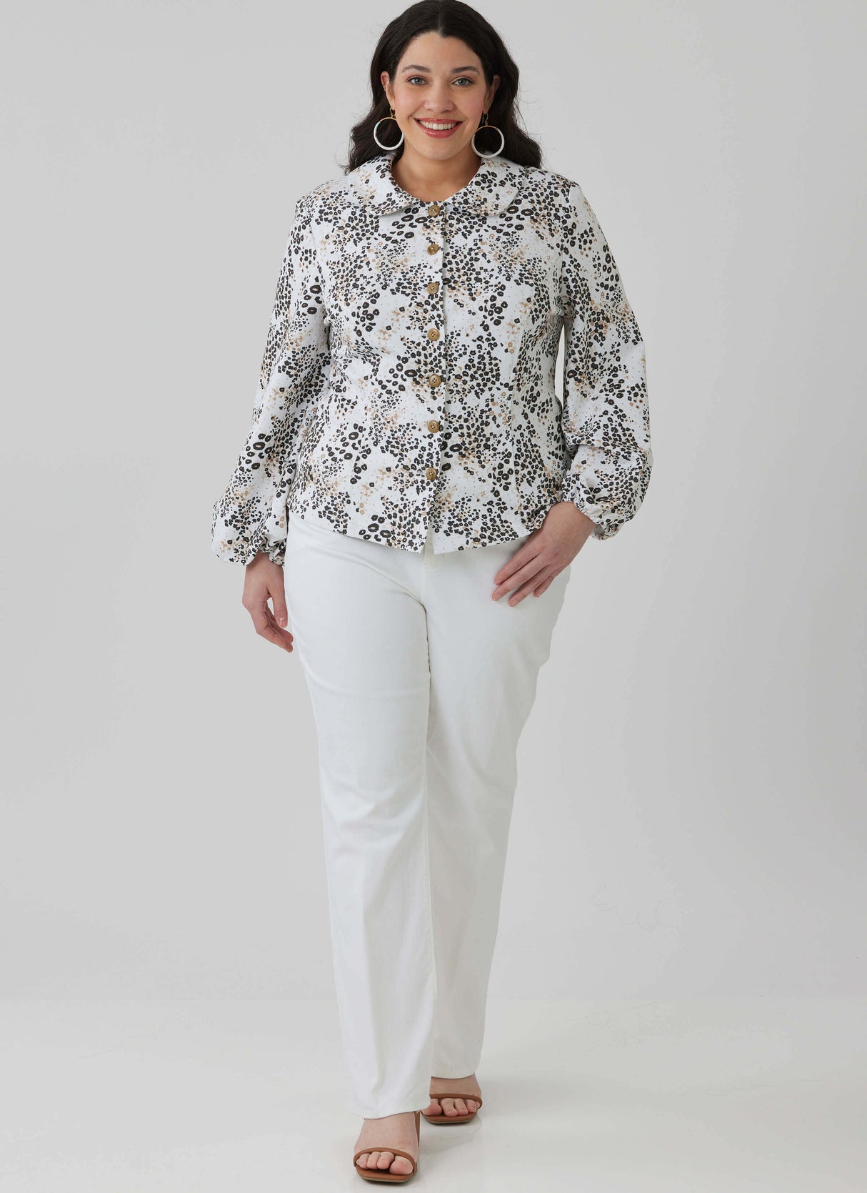 Patron McCall's n°8657 – Hauts en maille boutonnés