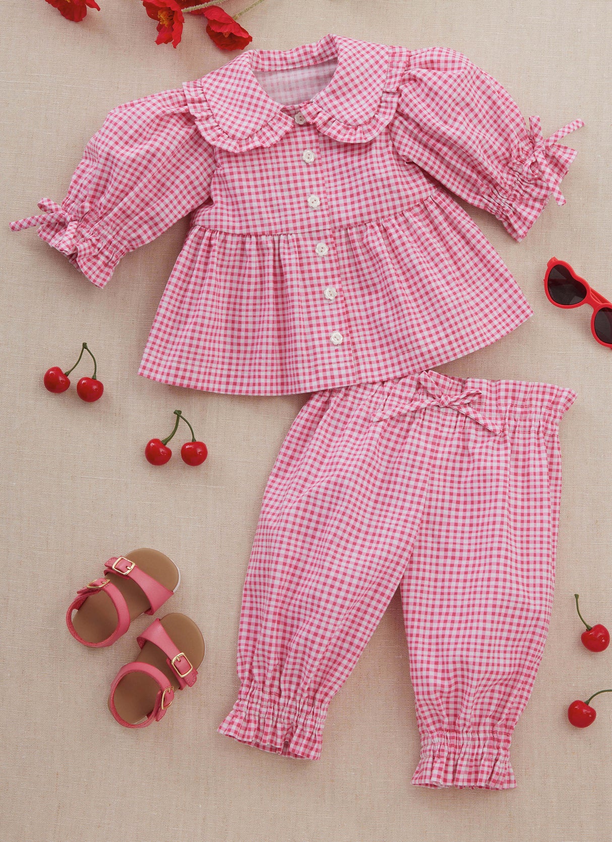 Patron McCall's n°8665 – Chemise à col et pan froncé