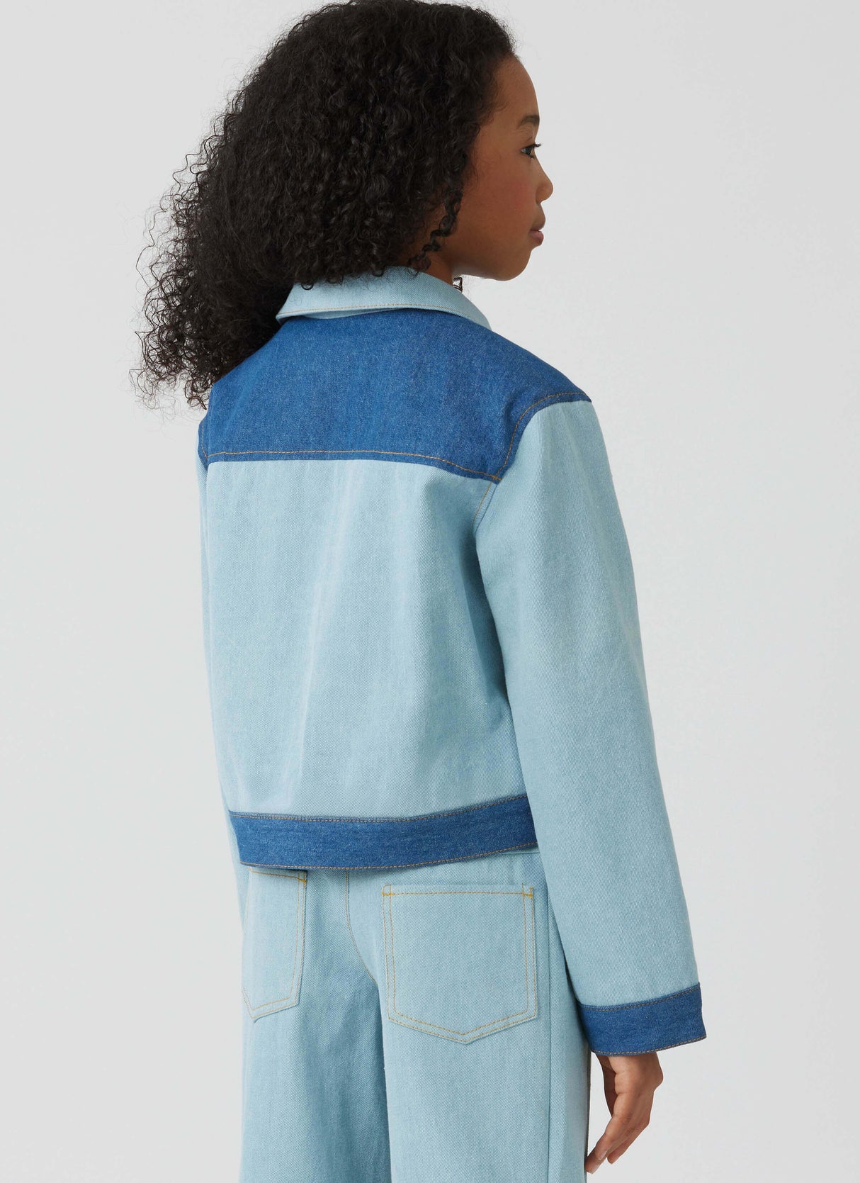 Patron McCall's n°8666 – Veste en jean et pantalon large