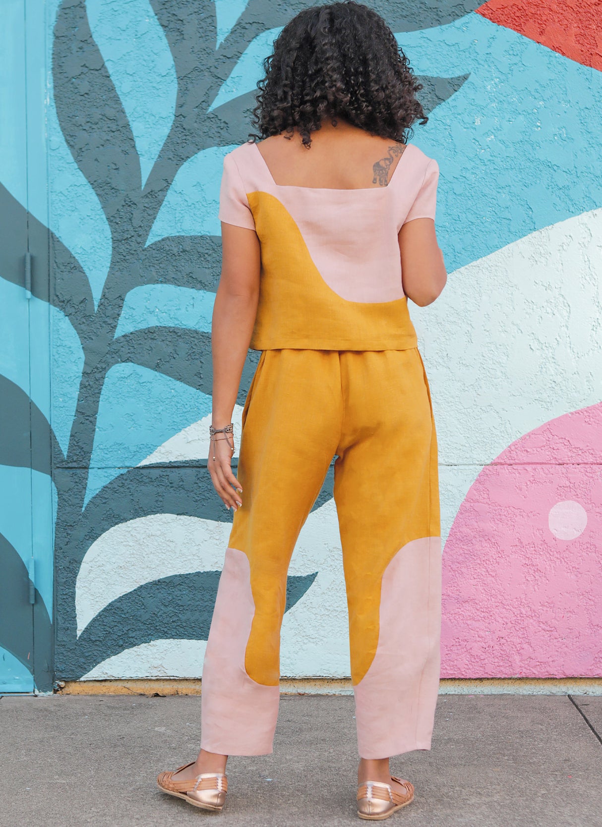 Patron Know Me n°2033 – Haut court et pantalon pour femmes