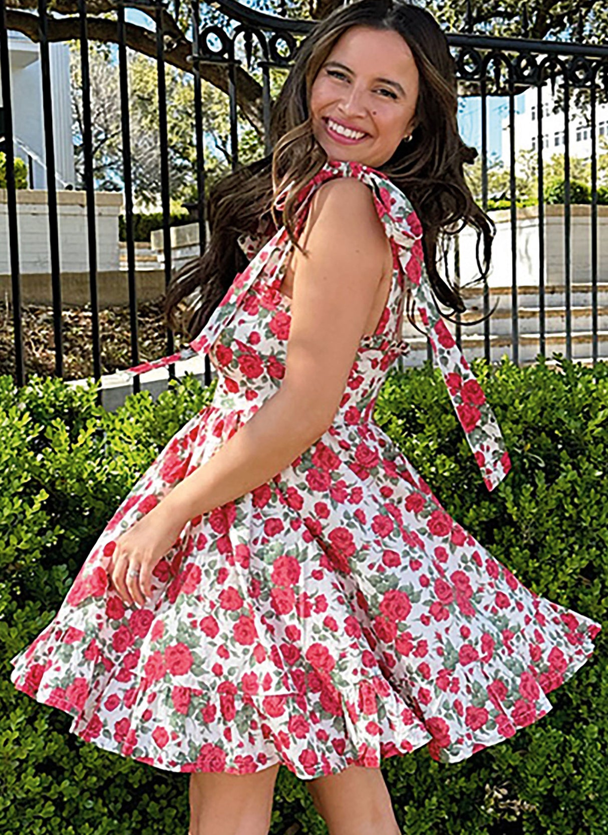 Patron Know Me n°2039 – Robe babydoll avec variations de manches pour femmes