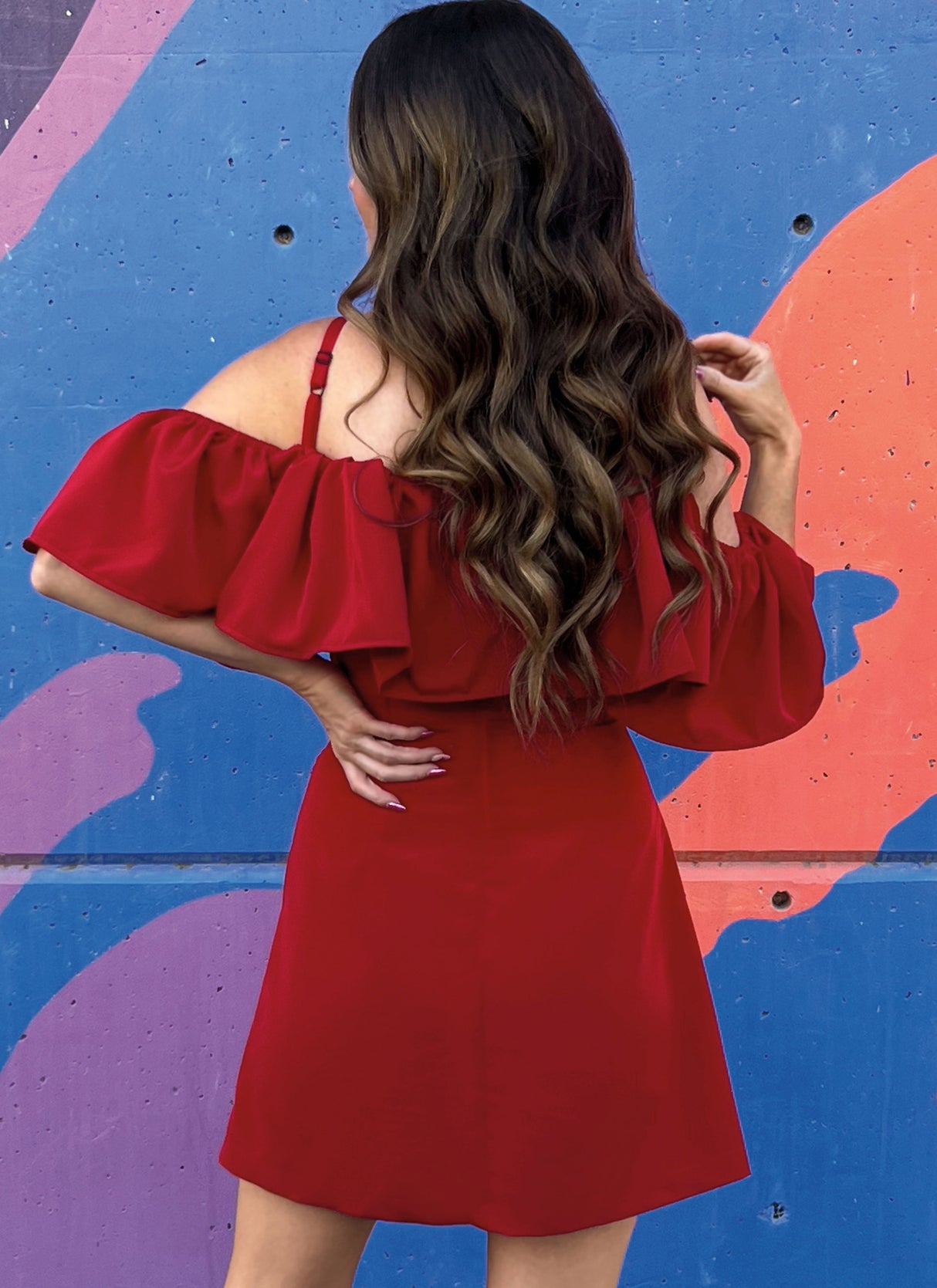 Patron Know Me n°2067 – Robe à épaules dénudées et volants pour femmes