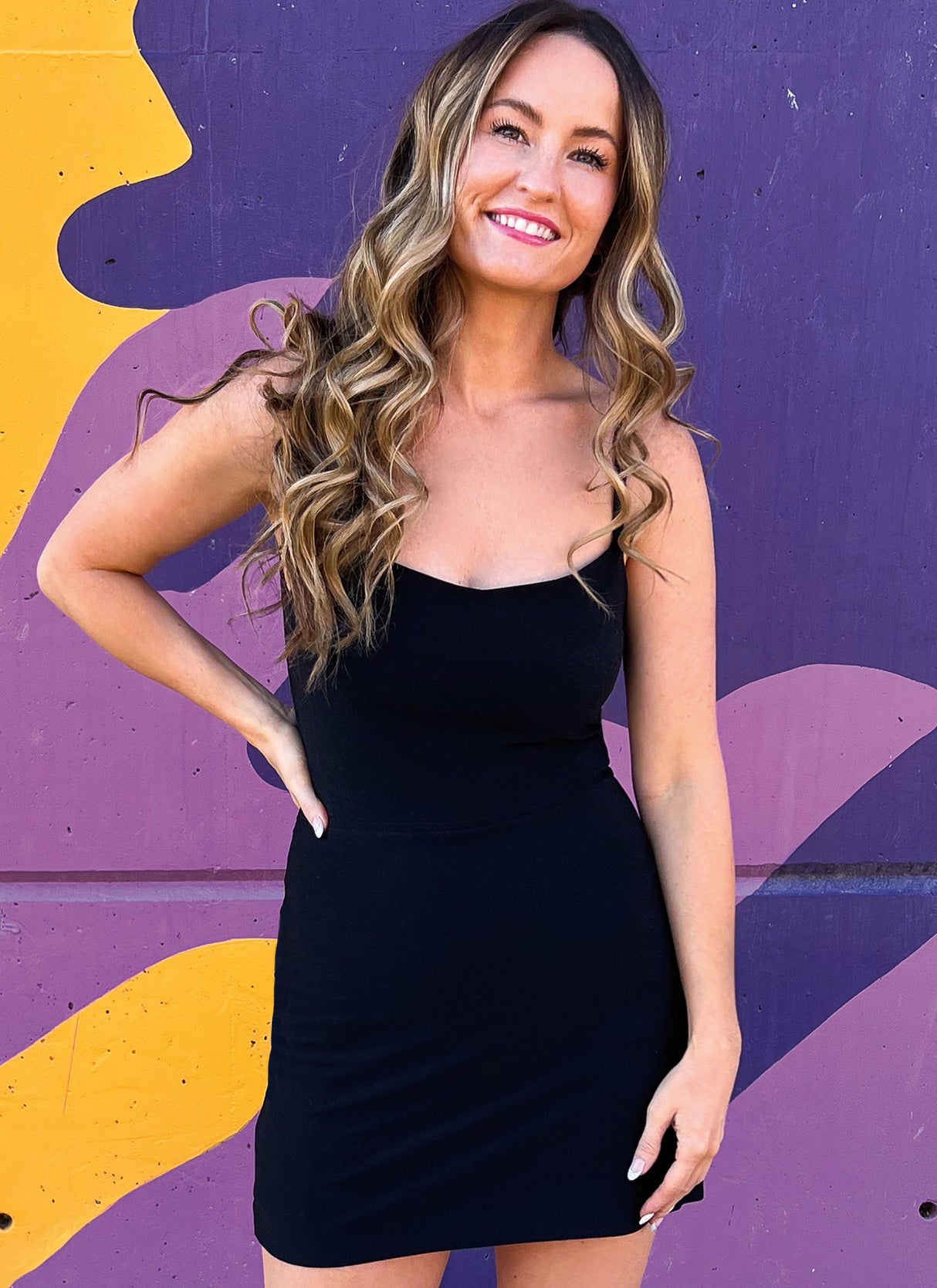 Patron Know Me n°2080 – Robe chemise et veste à capuche pour femmes