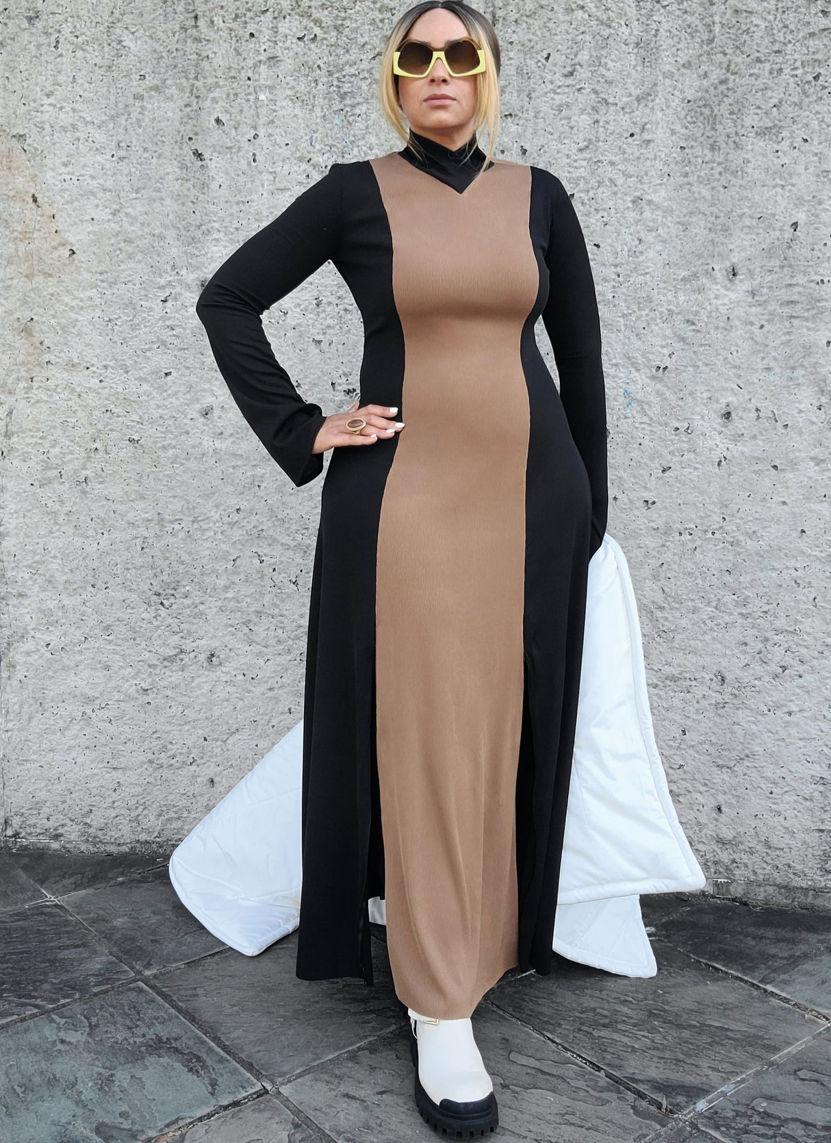 Patron Know Me n°2098 – Robe en tricot avec encolure croisée et manteau doublé