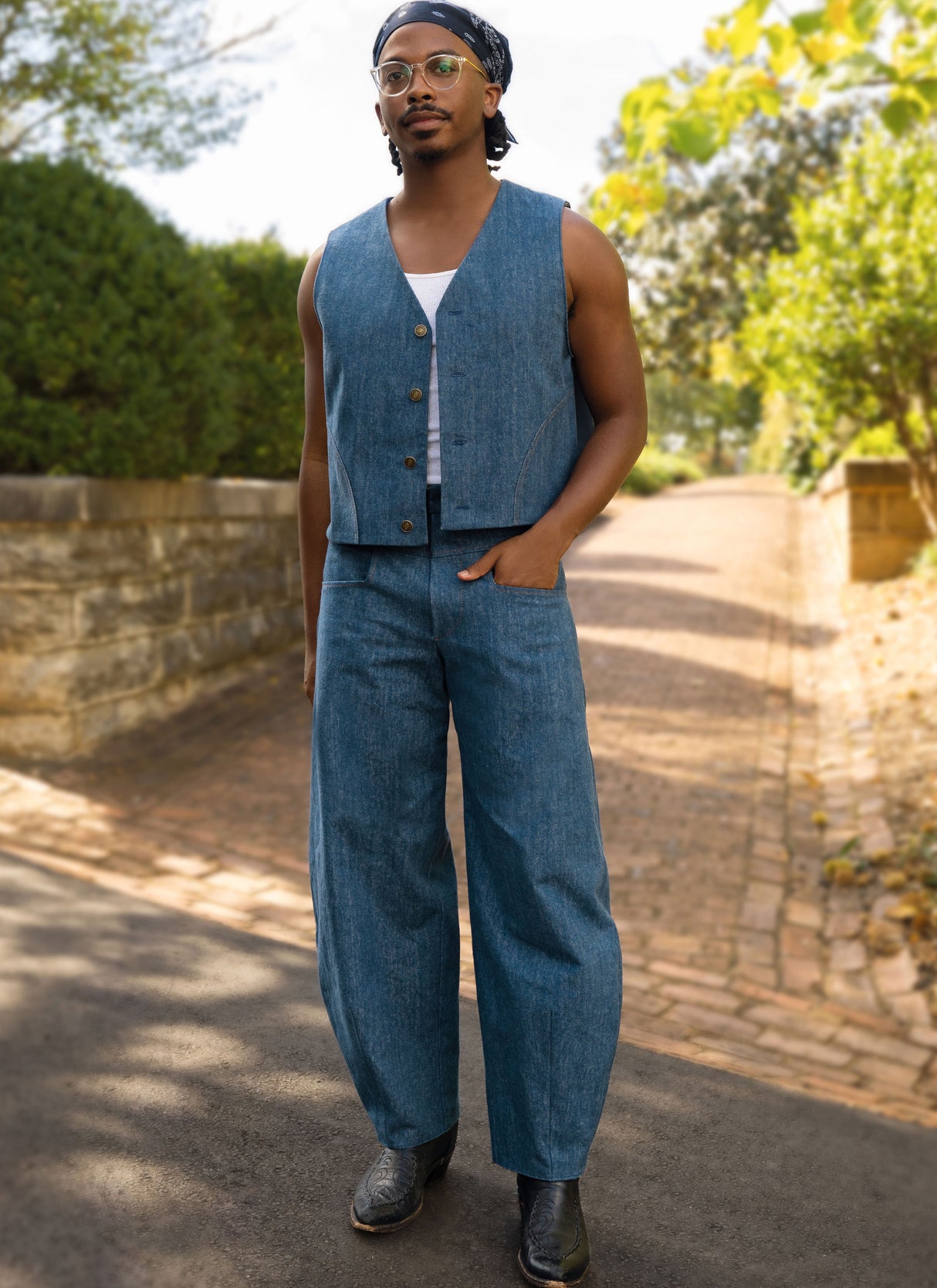 Patron Know Me n°2109 – Gilet et pantalon homme