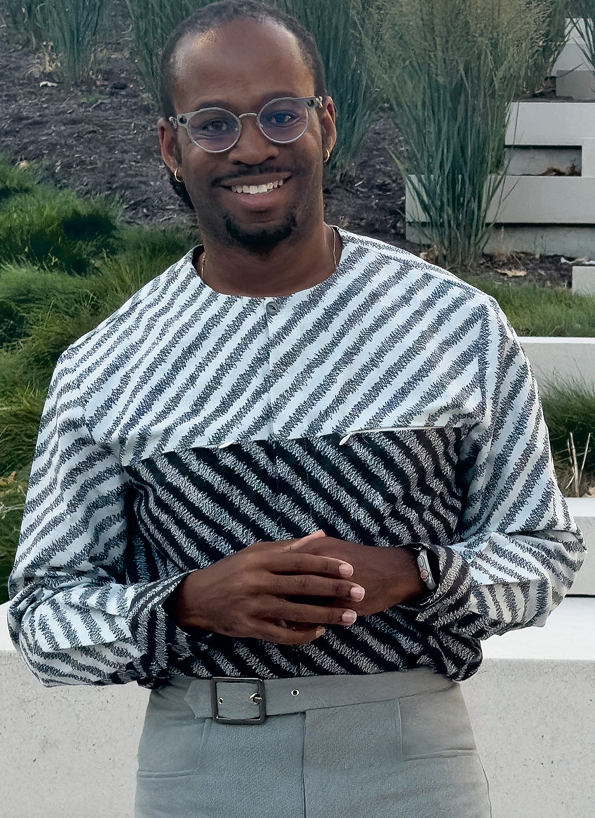 Patron Know Me n°2113 – Chemise sans col et pantalon homme