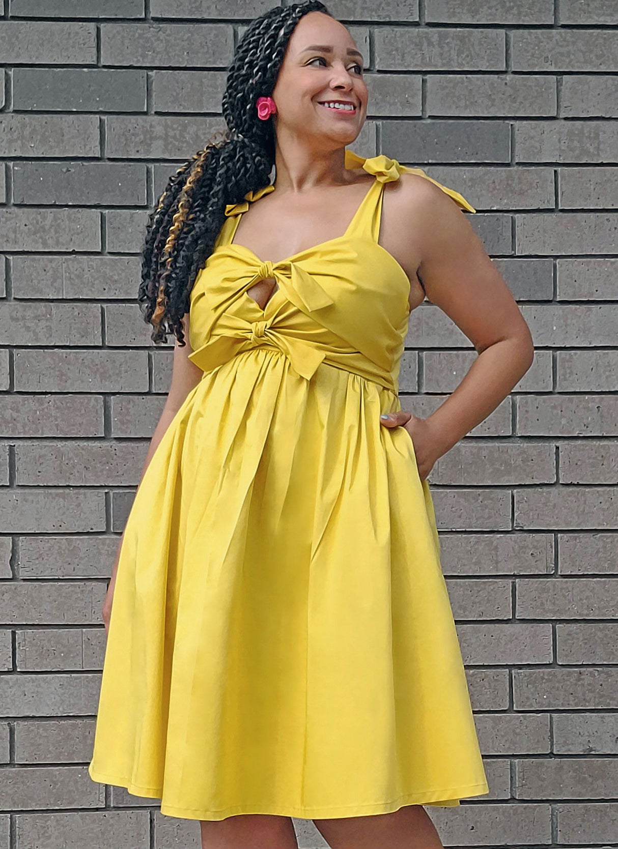 Patron Know Me n°2116 – Robe ou combinaison à nœud devant
