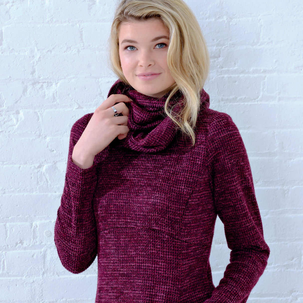 Patron New Look n°6632 - Robe pull avec variations de manches et col bénitier