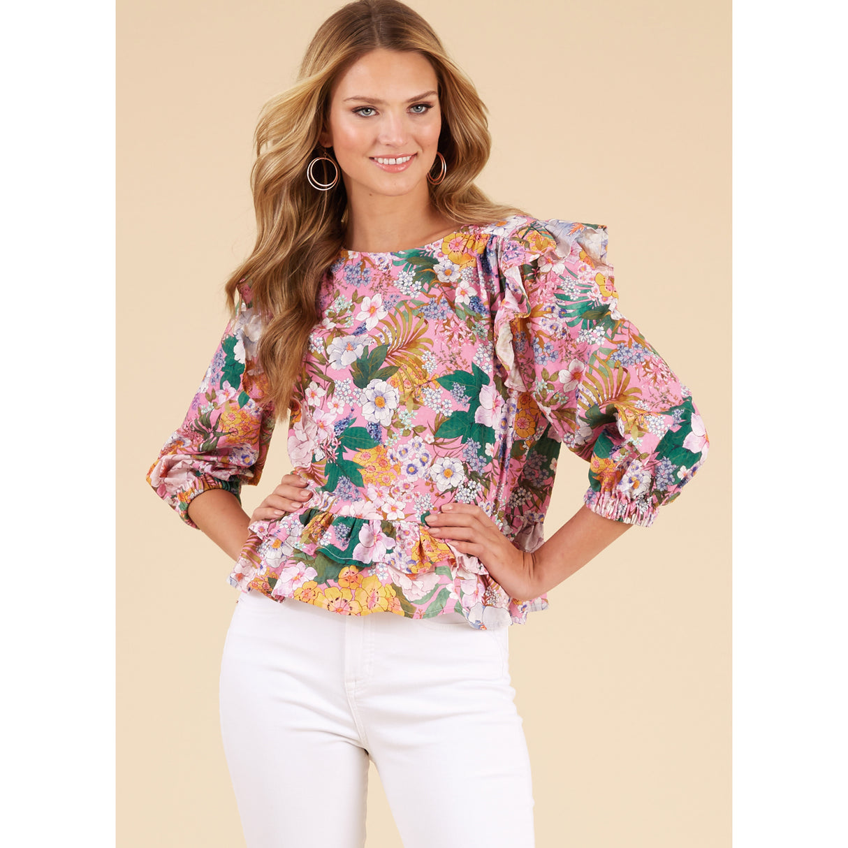 Patron New Look n°6732 - Top féminin avec variantes