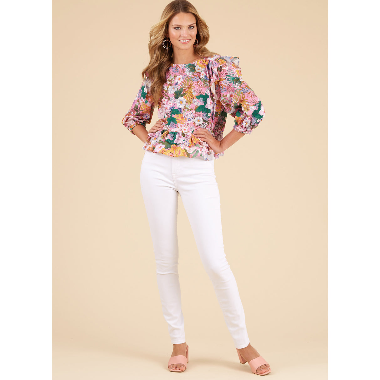 Patron New Look n°6732 - Top féminin avec variantes
