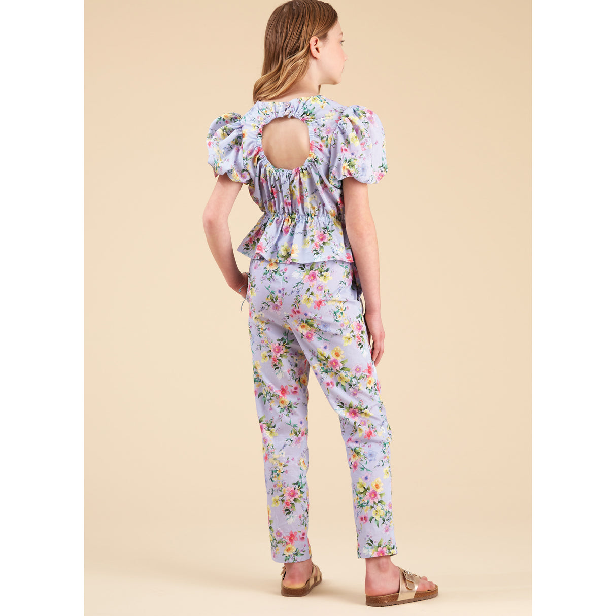 Patron New Look n°6739 – Robe, haut et pantalon pour filles