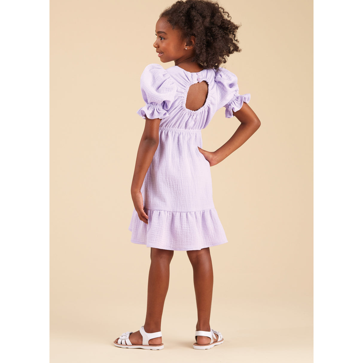 Patron New Look n°6739 – Robe, haut et pantalon pour filles
