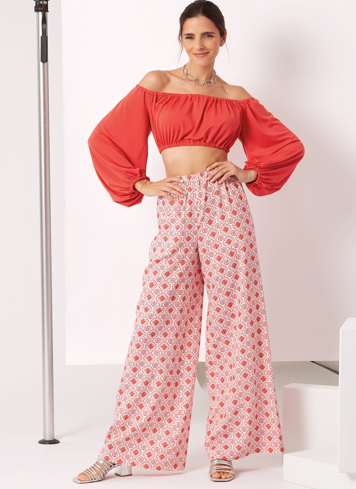 Patron New Look n°6758 – Ensemble haut et pantalon pour femme