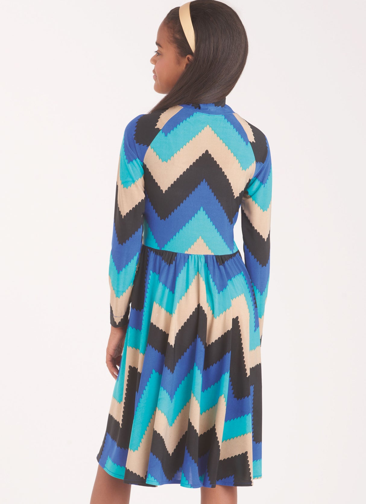 Patron New Look n°6773 - Robe en tricot pour enfants