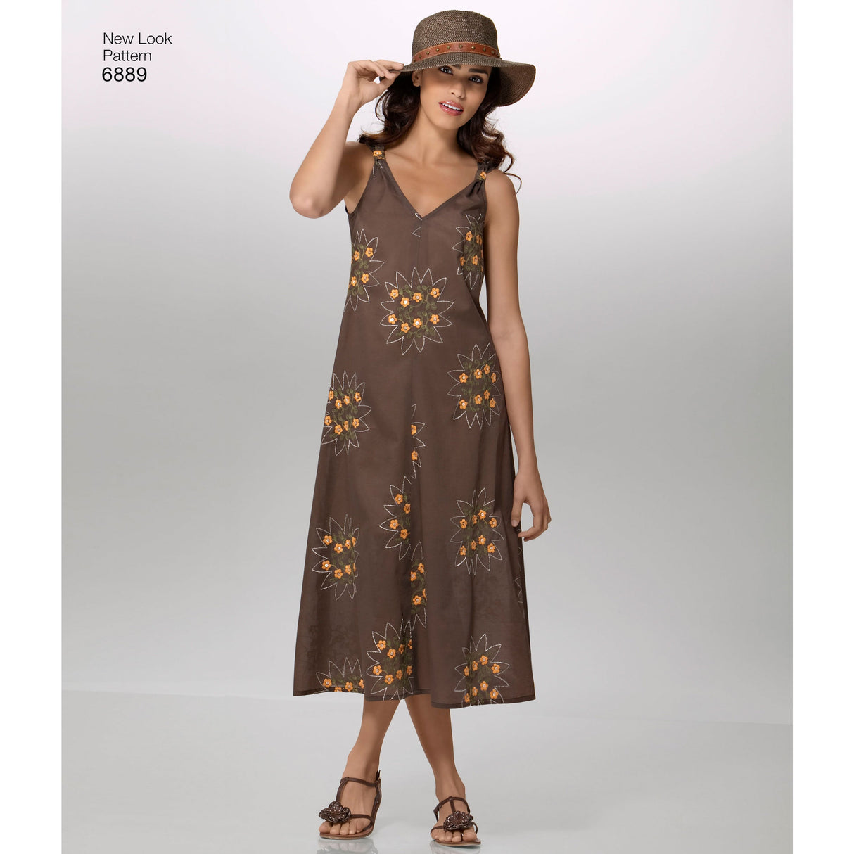 Patron New Look n°6889 – Robe fluide pour femme